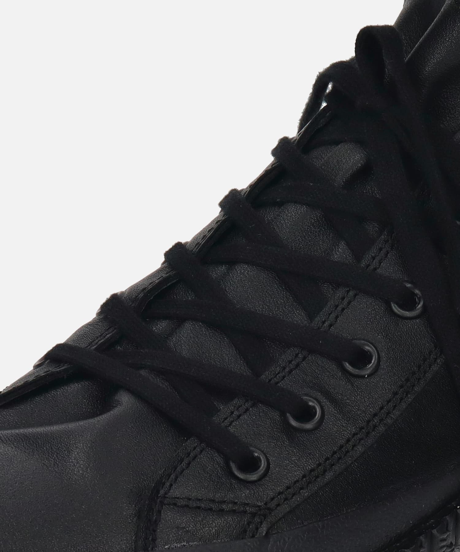 SP-1077 Black