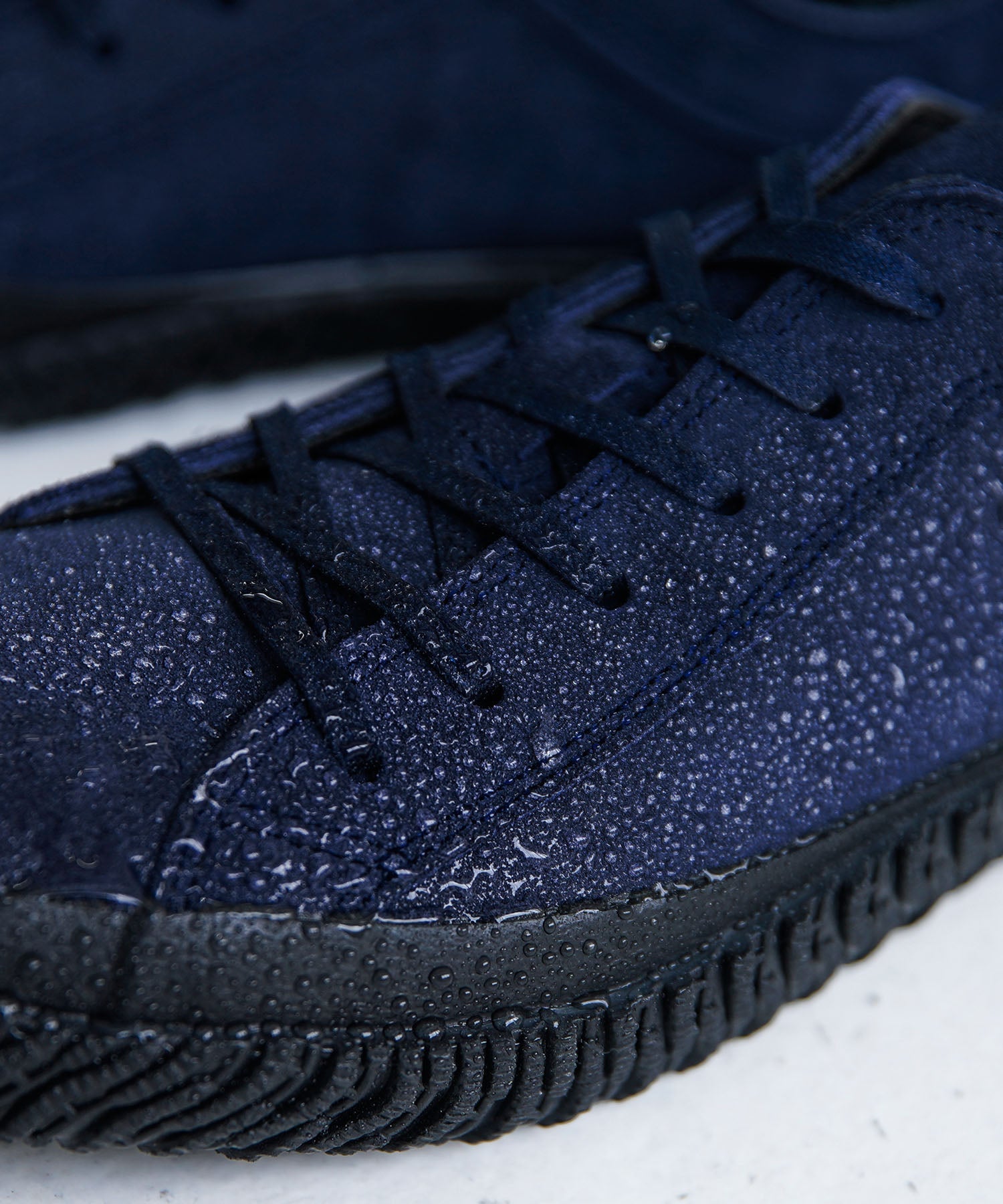 Biz-124 Navy - SPINGLE