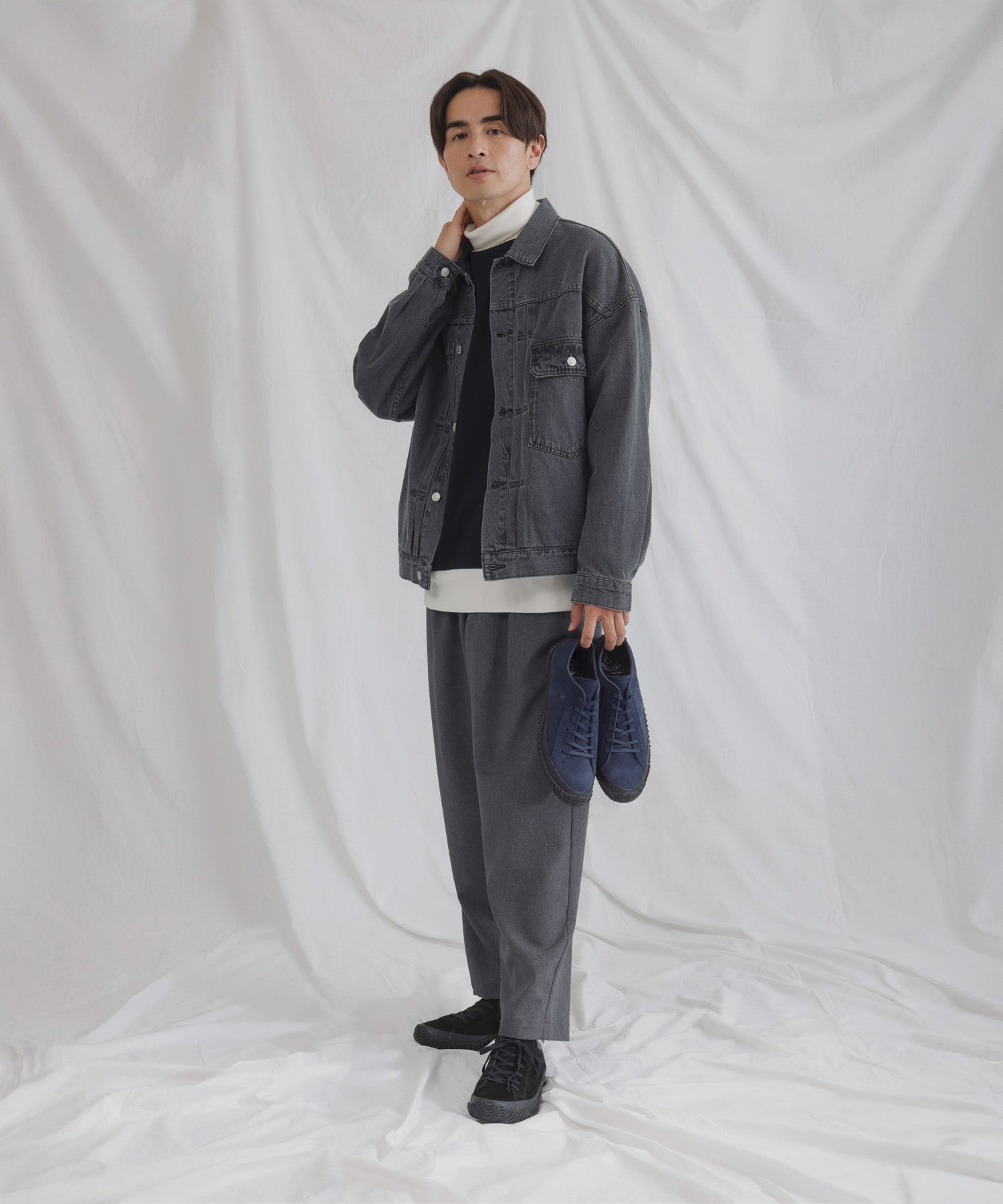 Biz-124 Navy - SPINGLE