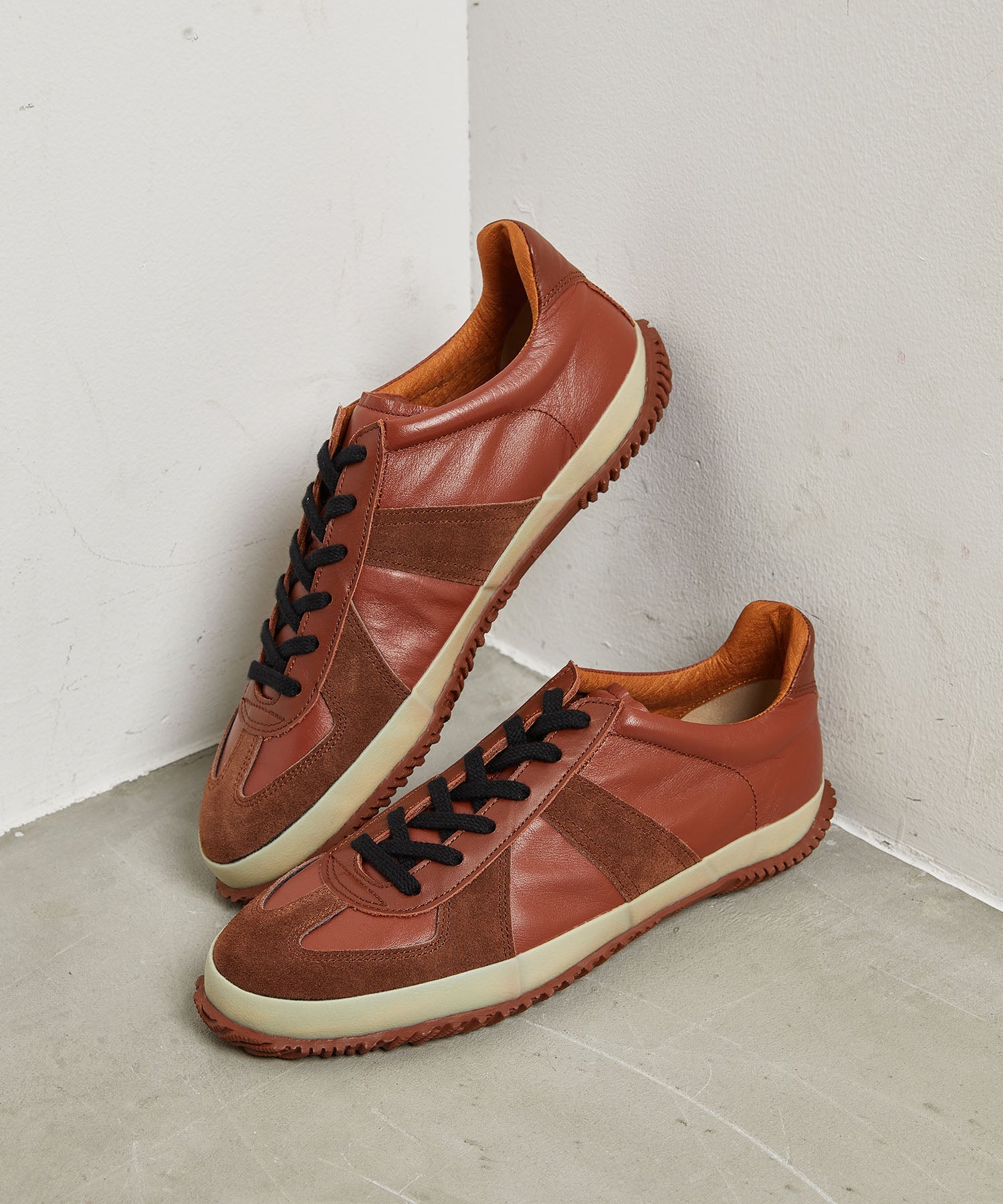 SP-1047 Red Brown - SPINGLE