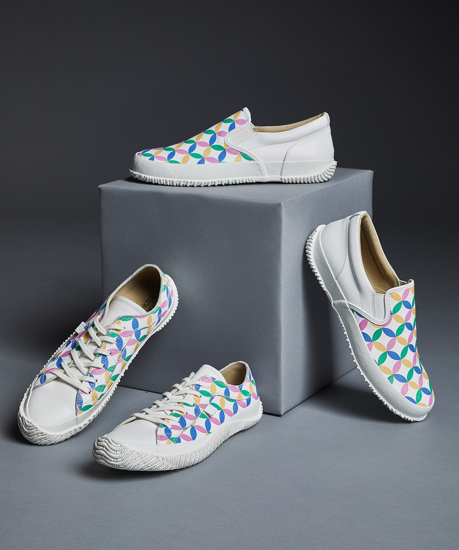 SP-1052 Print - SPINGLE