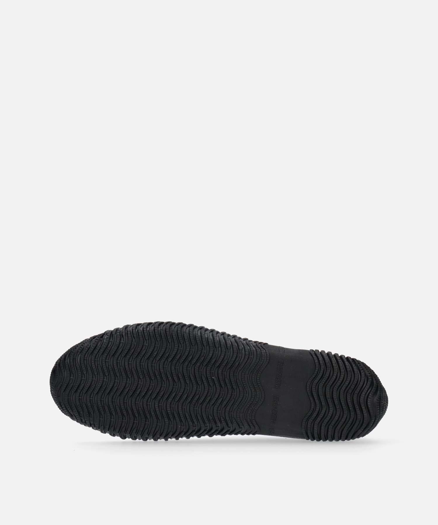 SP-1077 Black