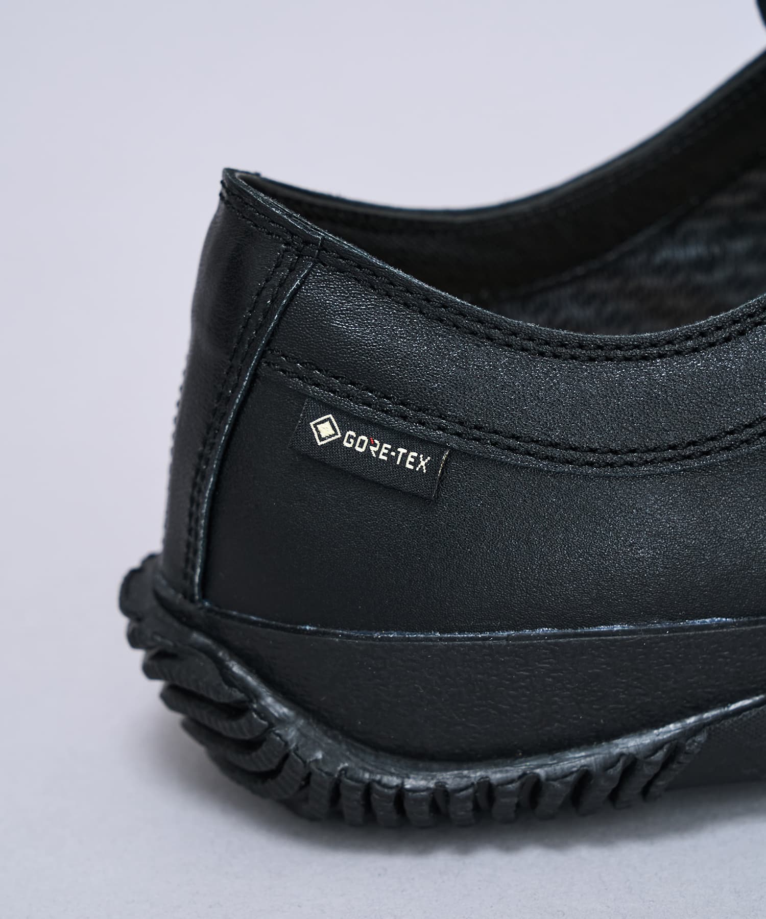 SP-1077 Black