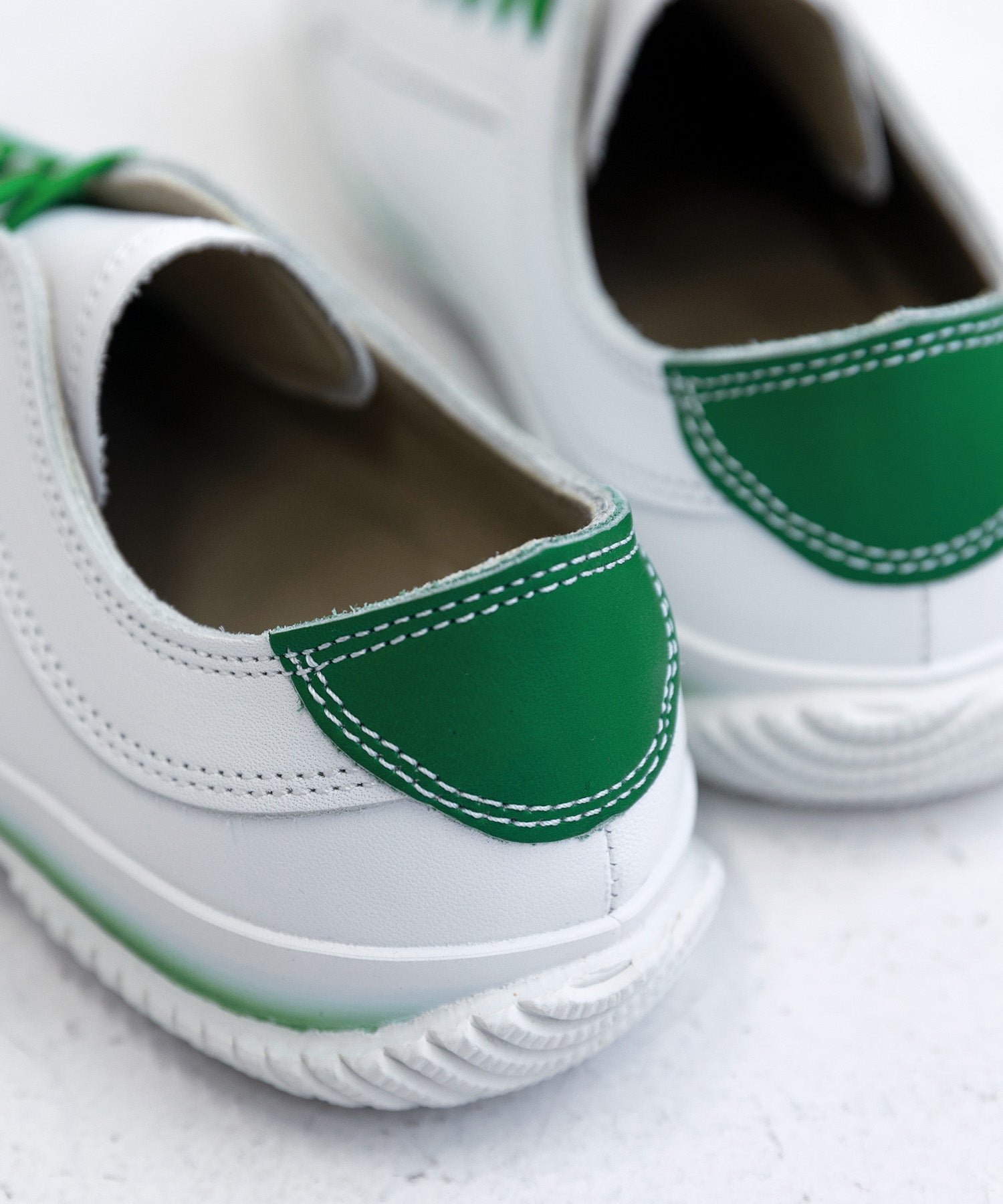 SP-108 White/Green - SPINGLE