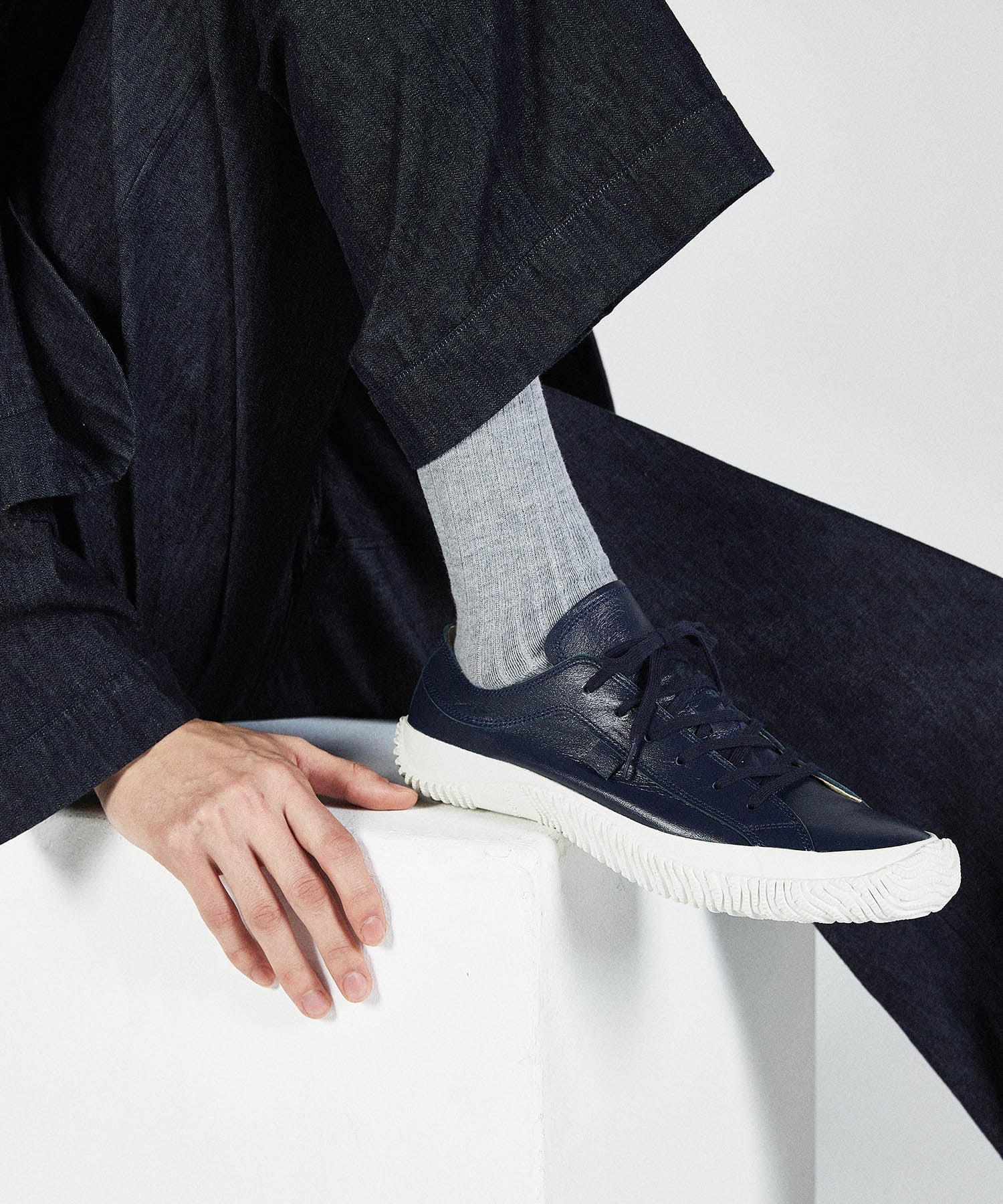 SP-110 Deep Navy - SPINGLE