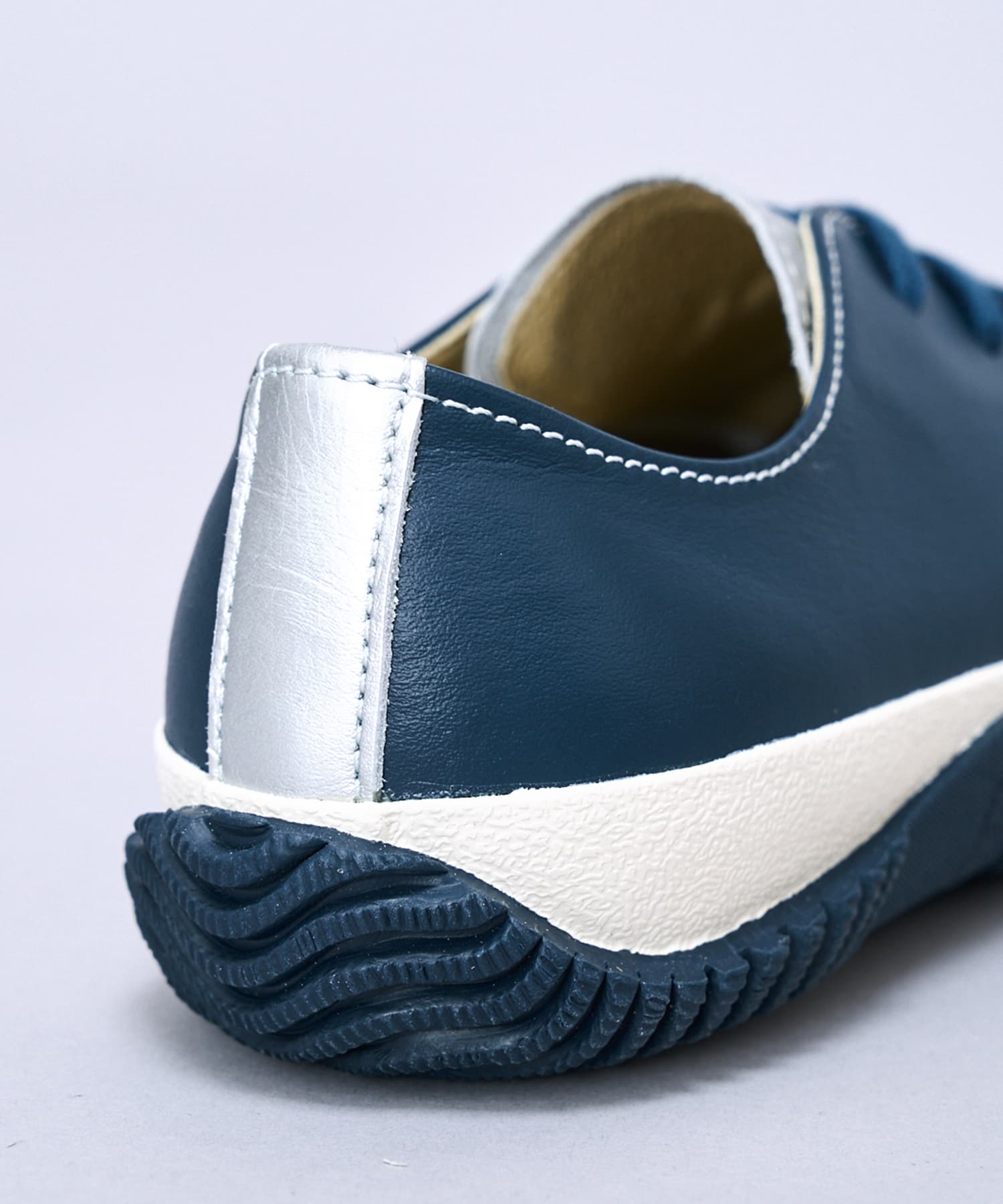 SP-111IL Navy/Silver - SPINGLE