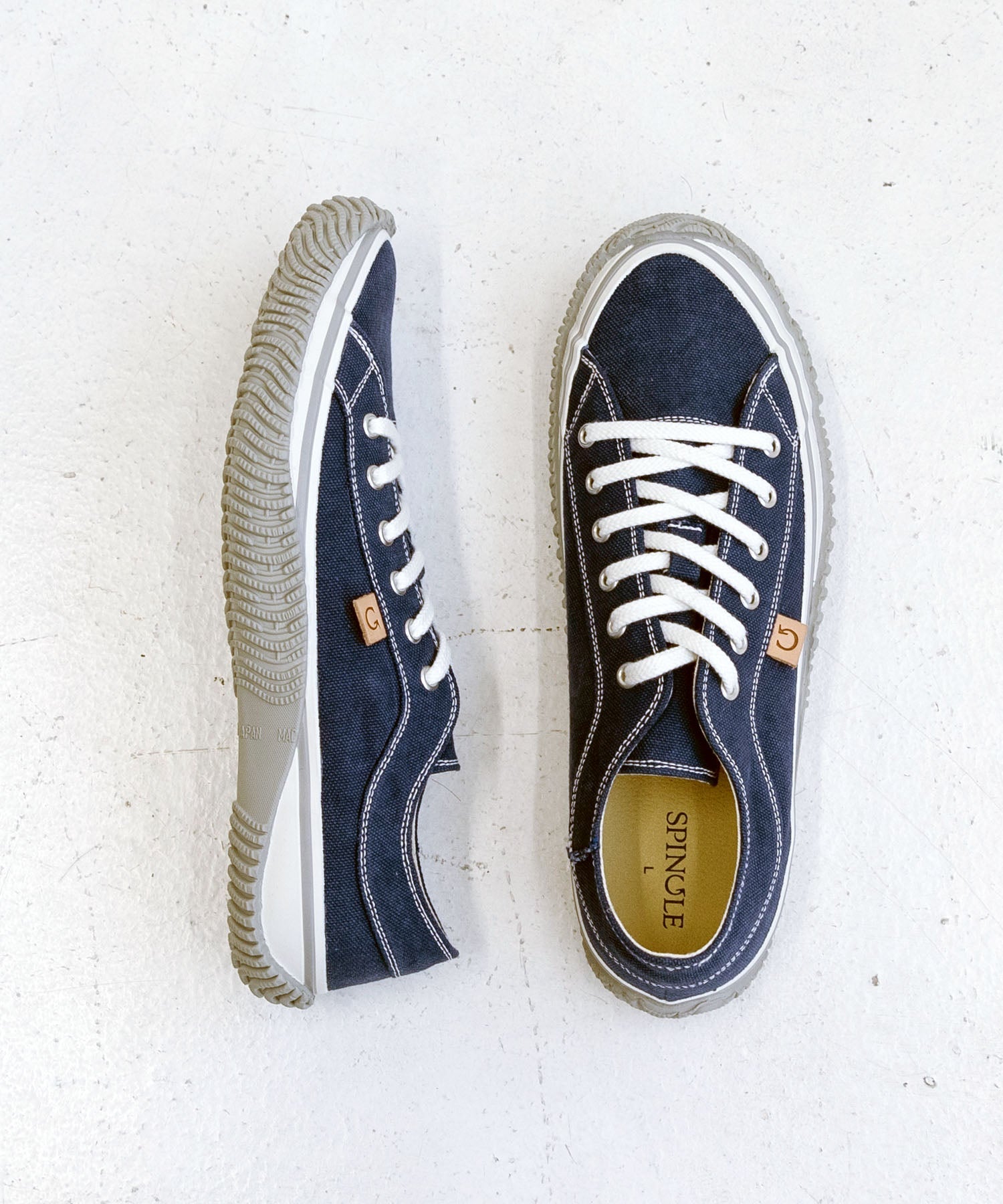 SP-141 Navy/White - SPINGLE