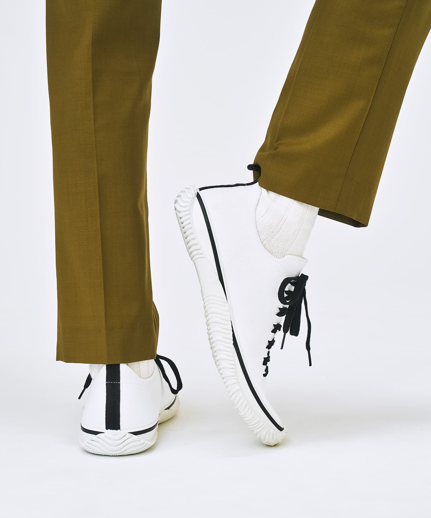 SP-1501 White - SPINGLE