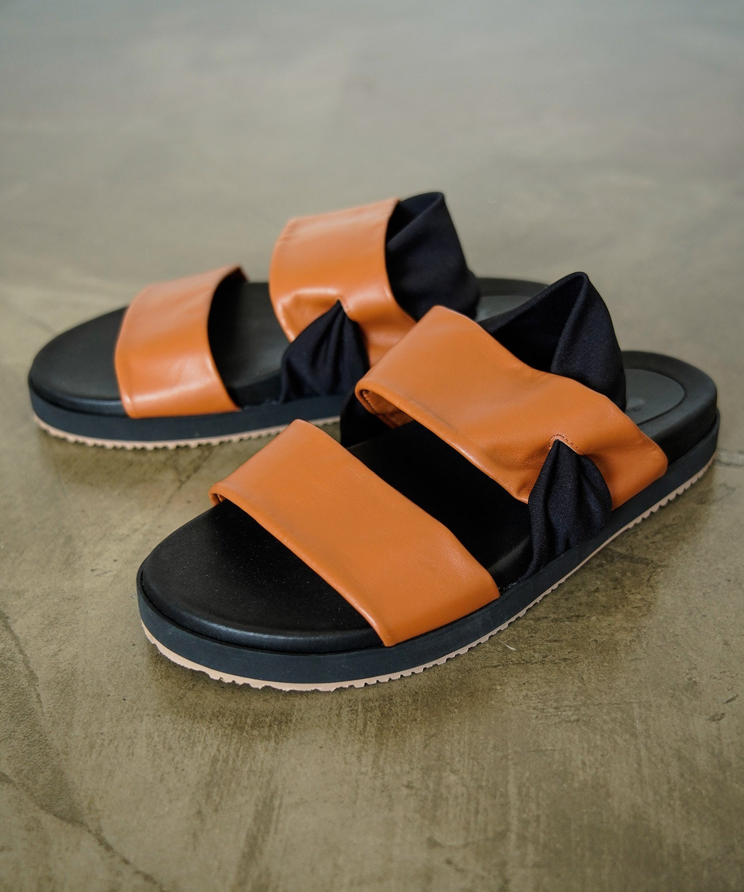 SP-1708 Camel - SPINGLE