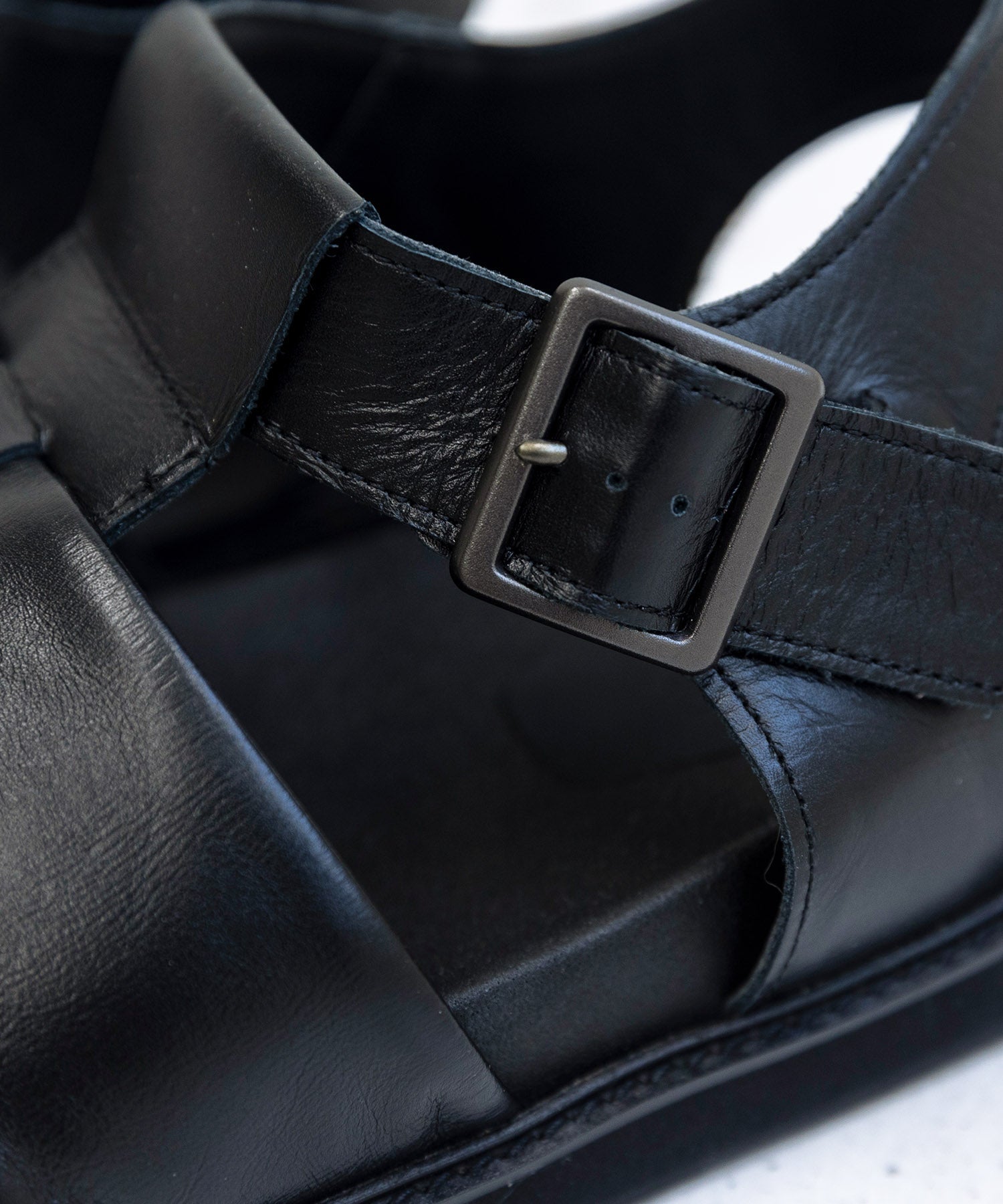 SP-1714 Black - SPINGLE