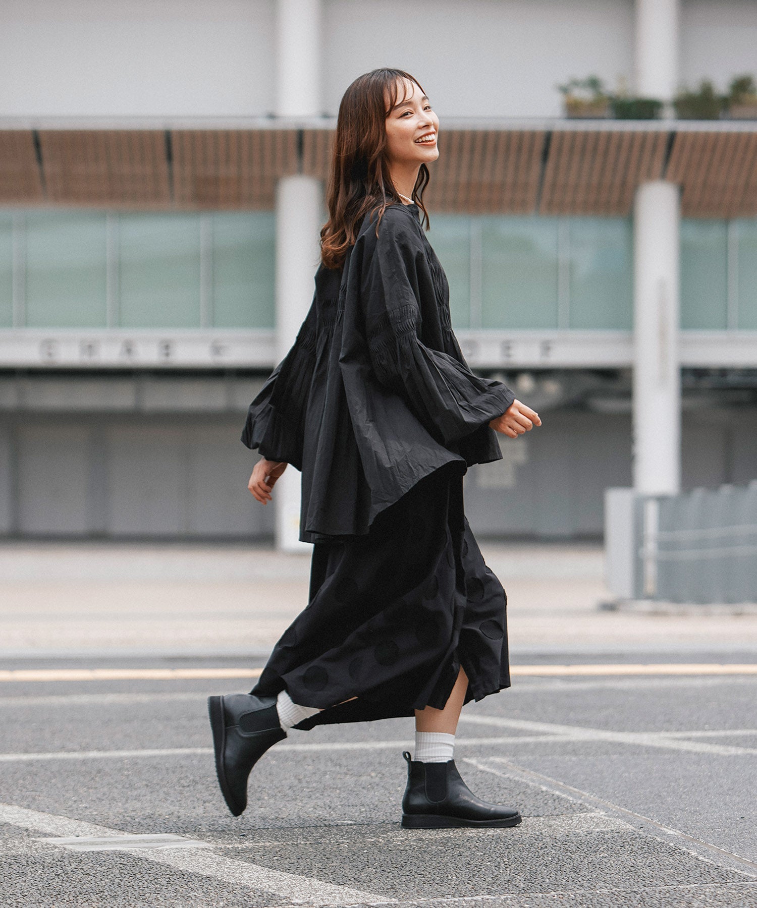 SP-1819 Black - SPINGLE