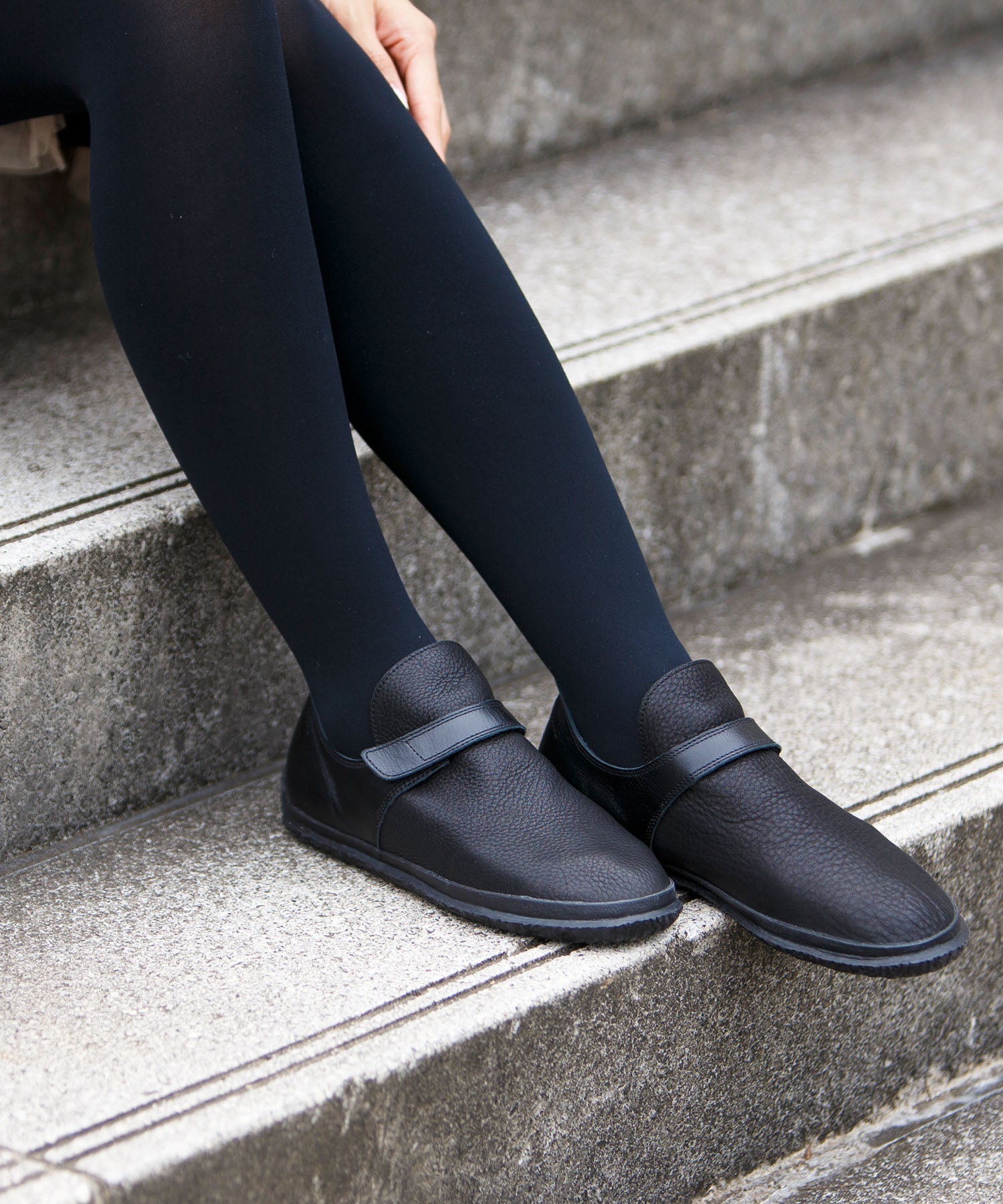 SP-1823 Black - SPINGLE