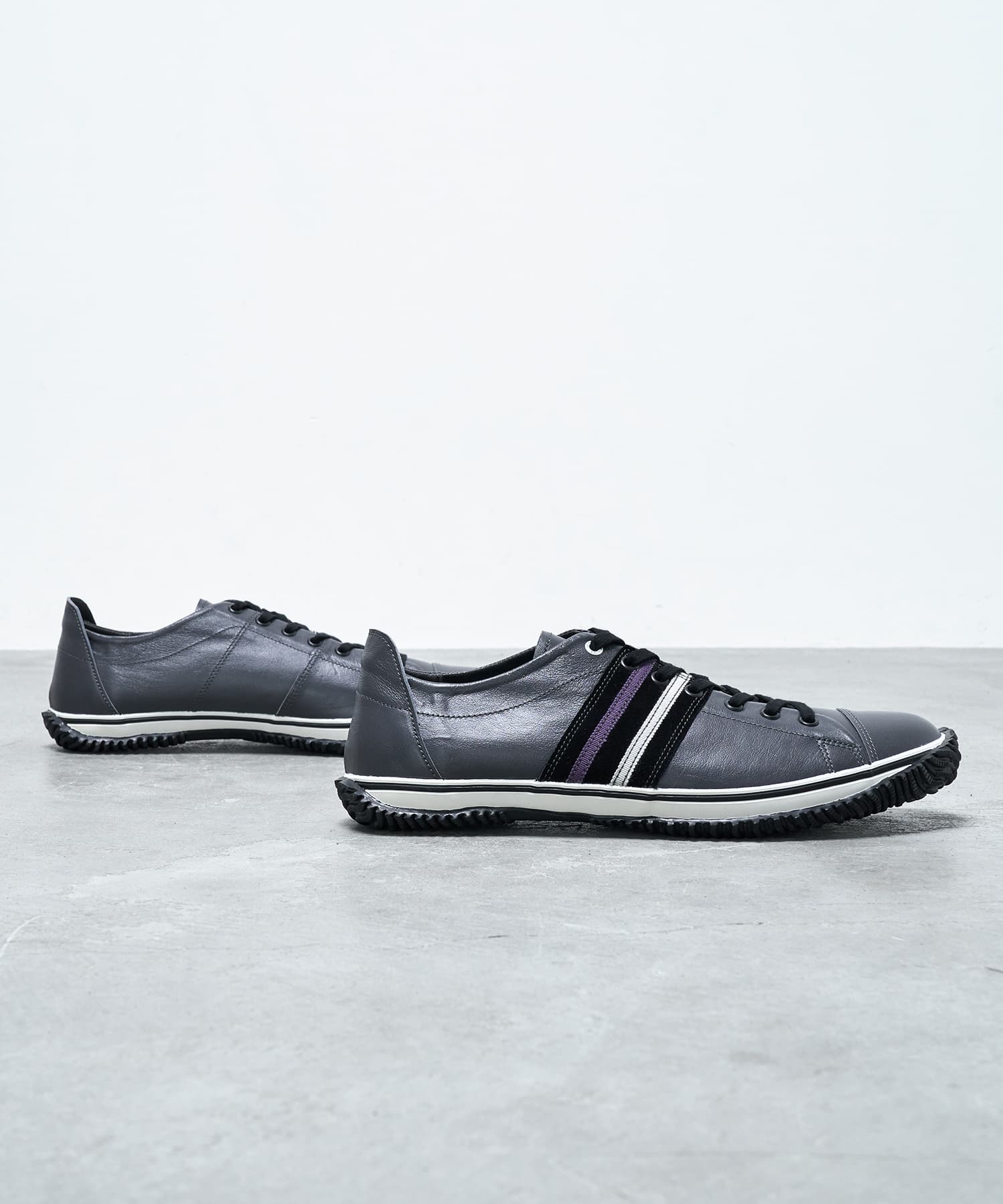 SP-198 Charcoal Gray - SPINGLE