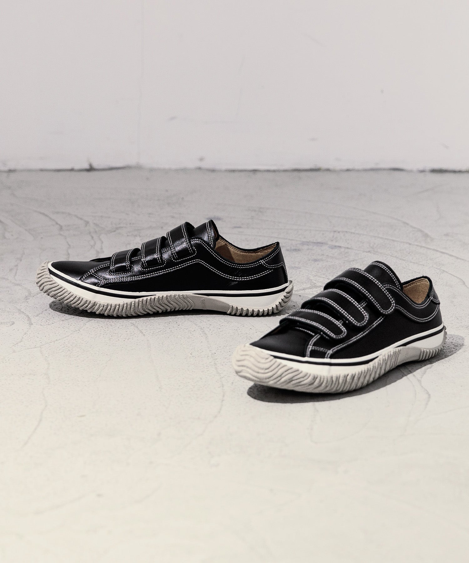 SP-211 Black - SPINGLE