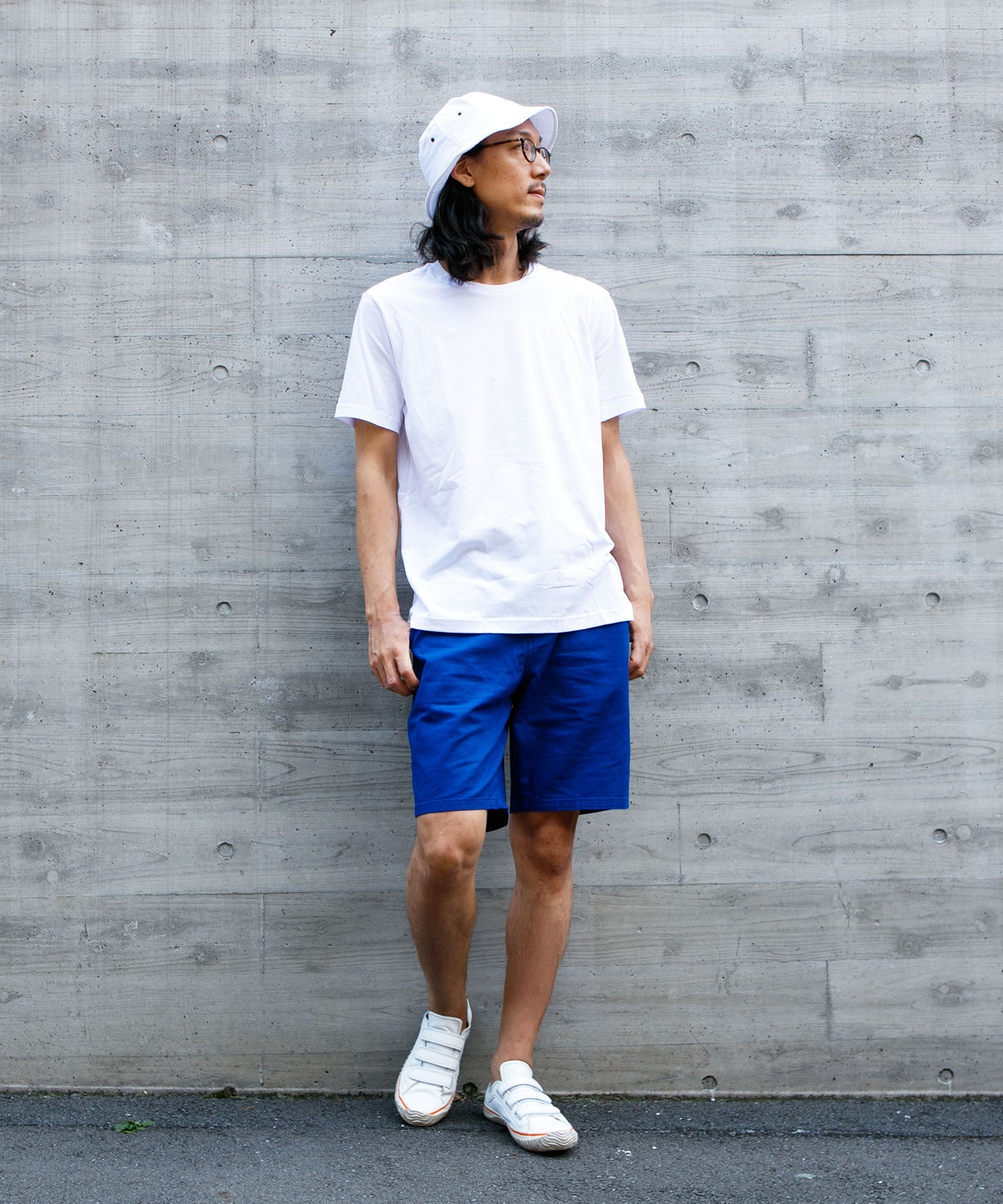 SP-211 White - SPINGLE