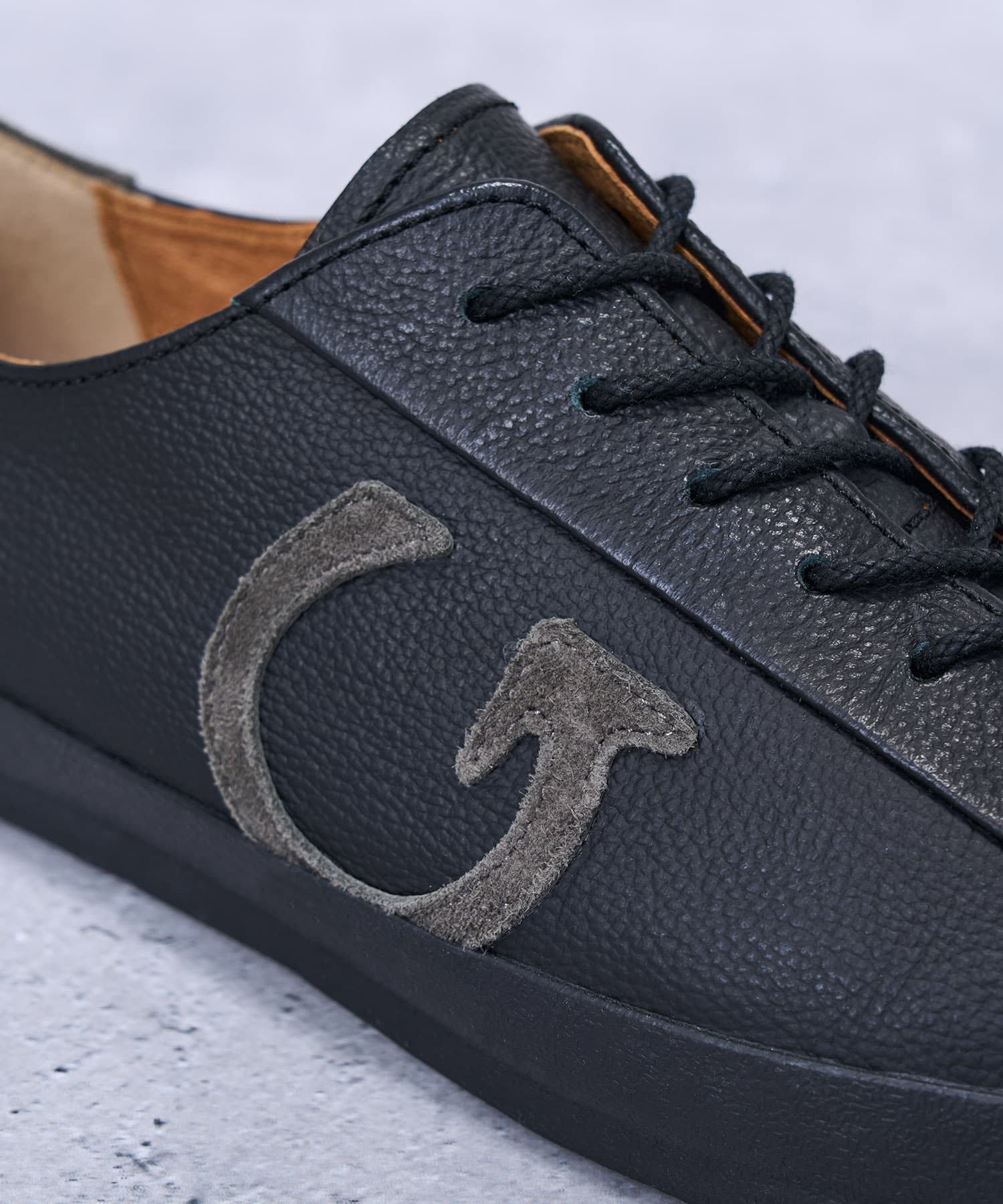 SP-301IL Black - SPINGLE