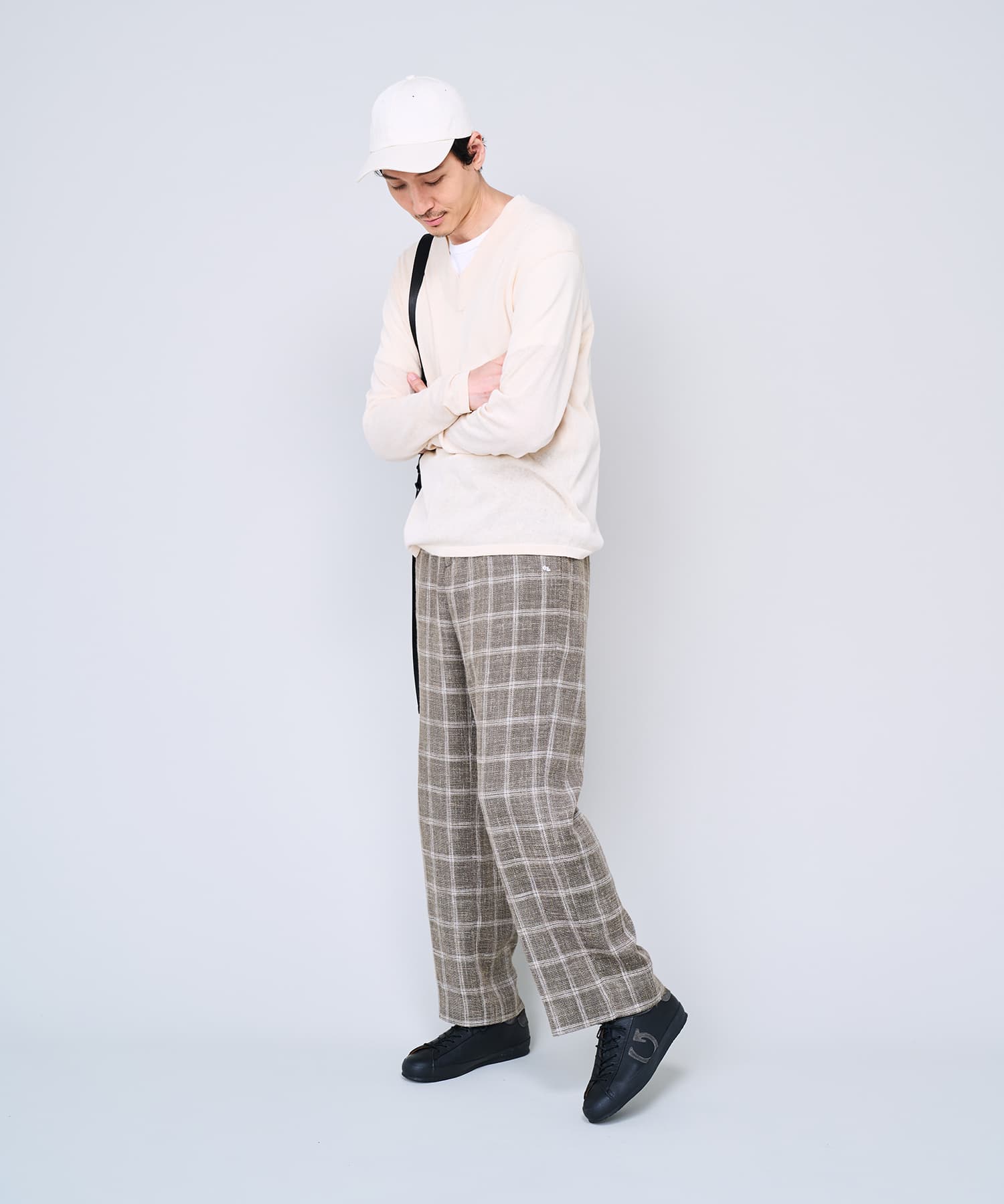 SP-301IL Black - SPINGLE