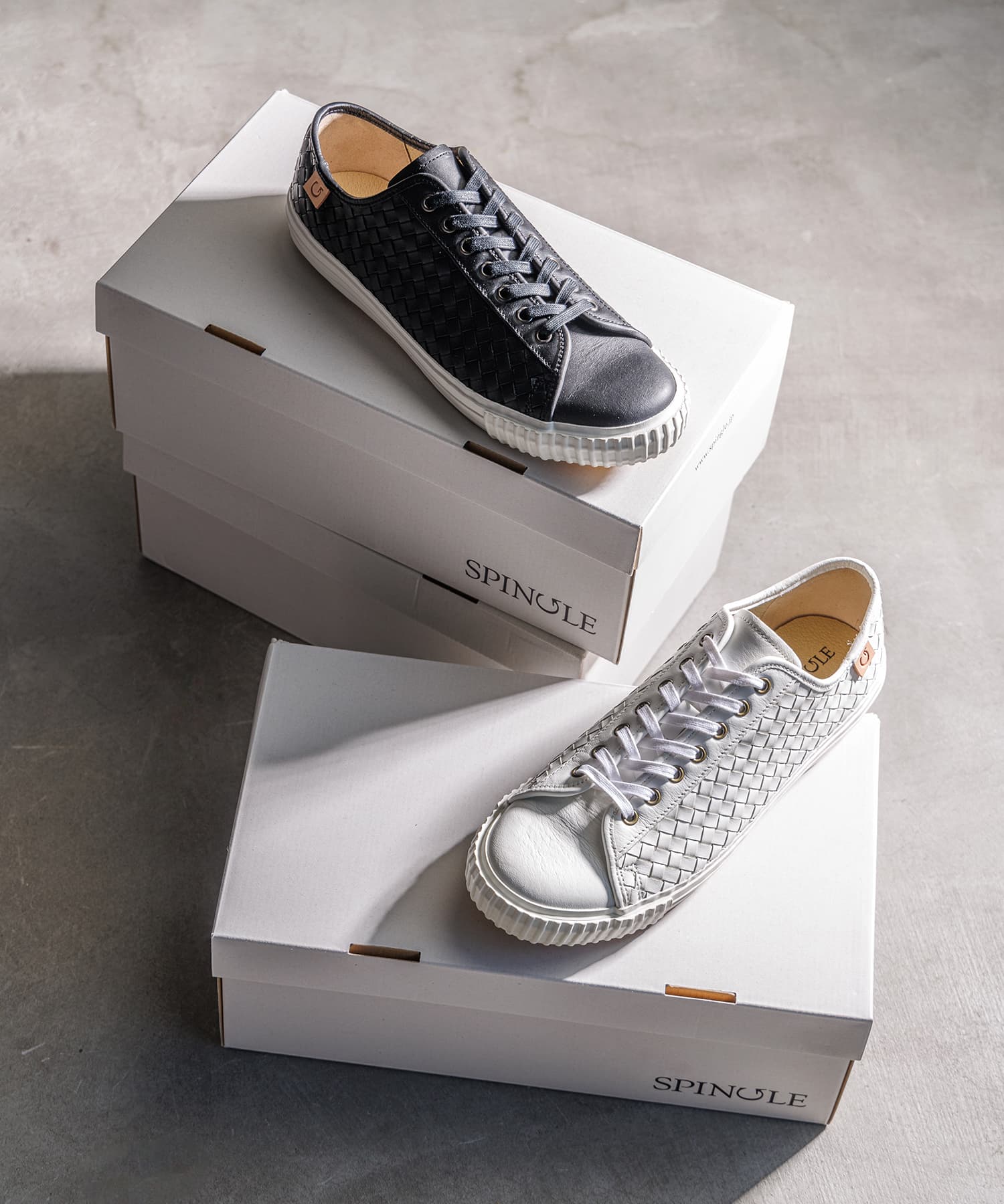 SP-384 White - SPINGLE