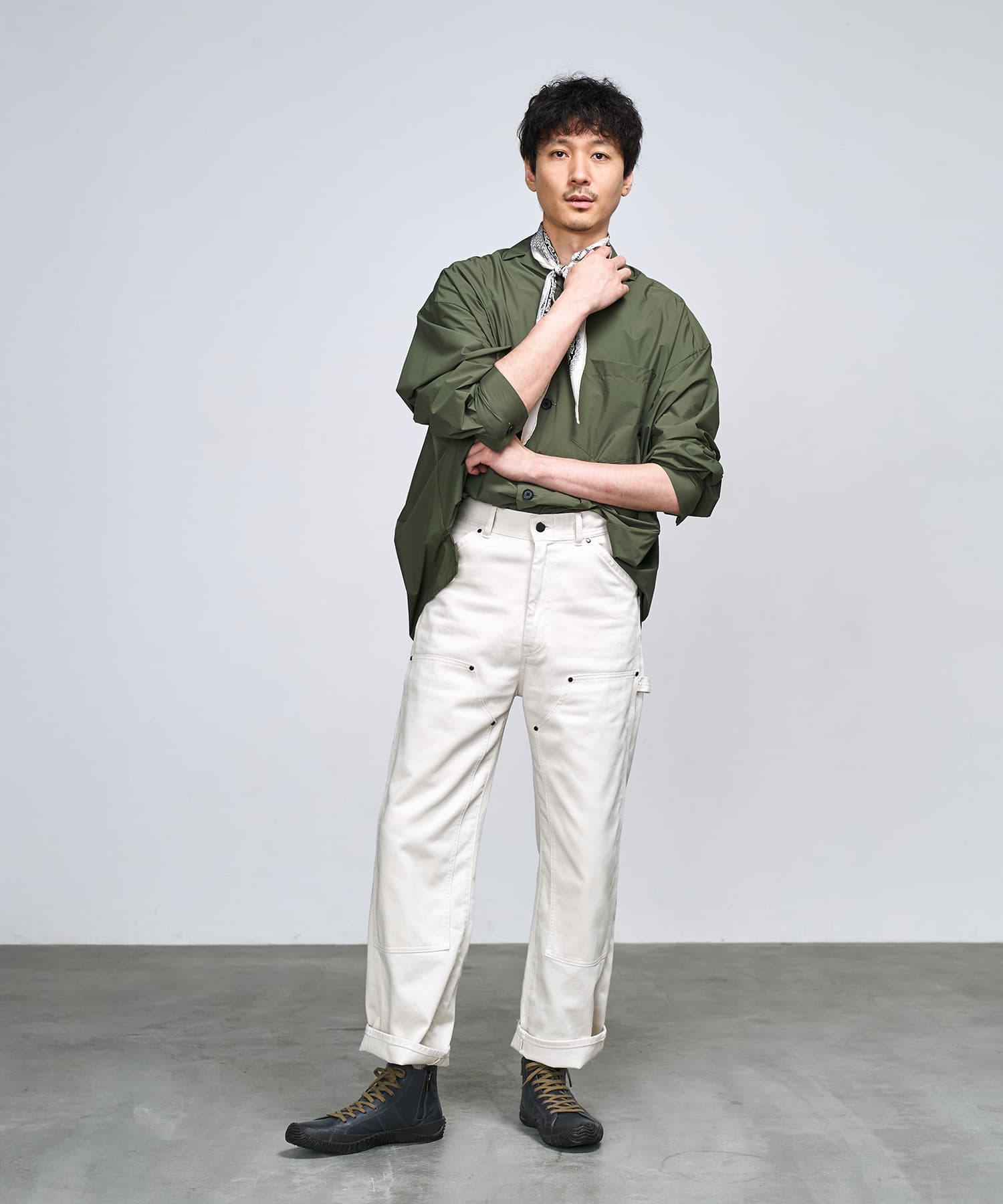 SP-443 Charcoal Gray - SPINGLE