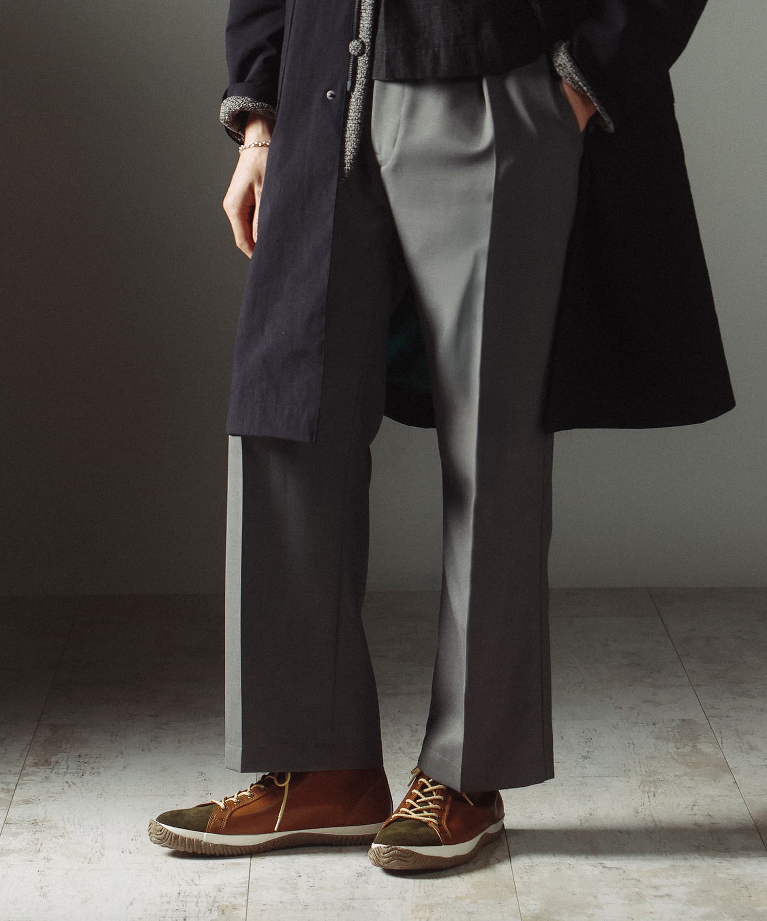 SP-450 Khaki/Dark Brown - SPINGLE