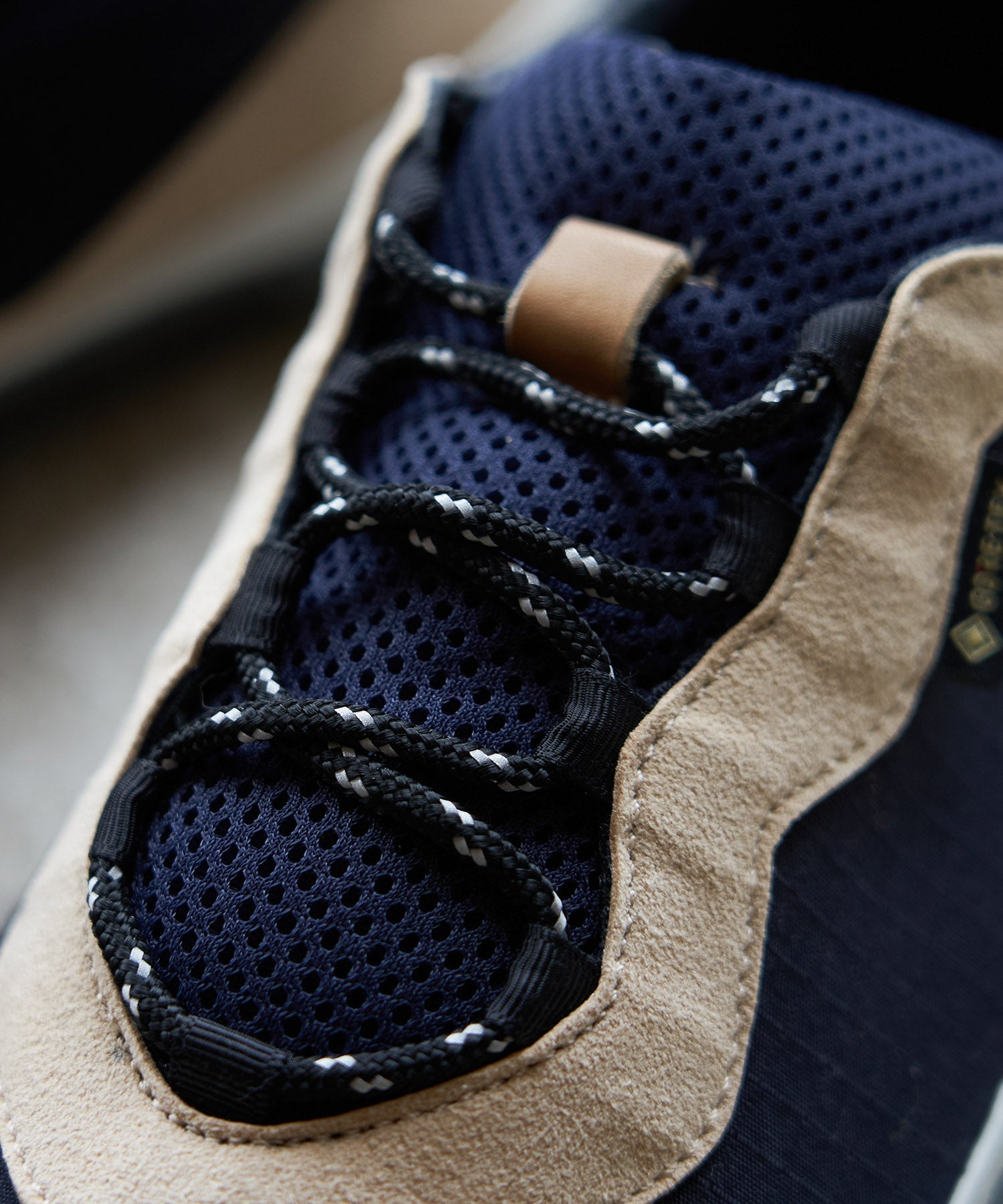 SP-618 Navy - SPINGLE