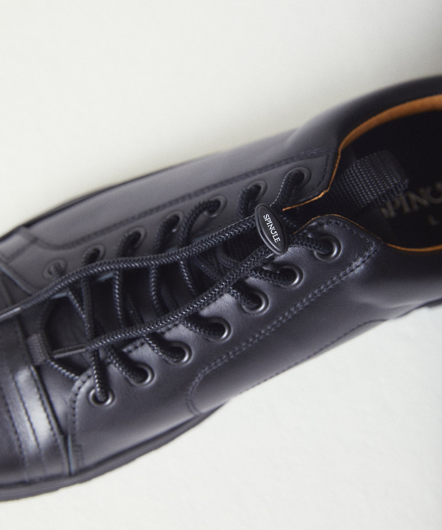 SP-6412 Black - SPINGLE