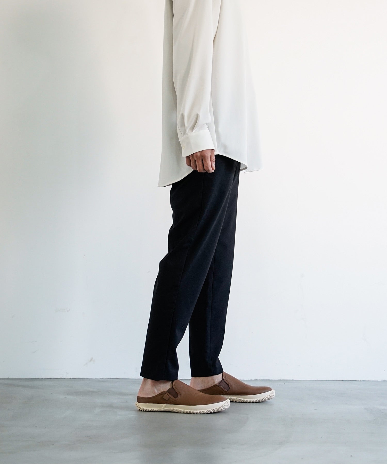 SP-725 Brown/Beige - SPINGLE