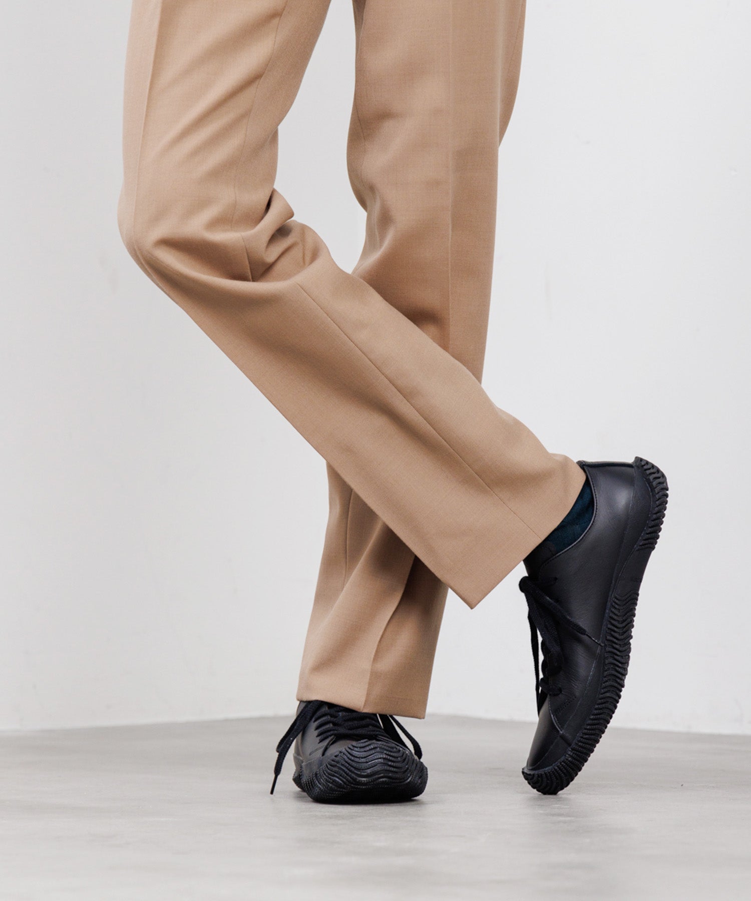 SP-111IL Black - SPINGLE