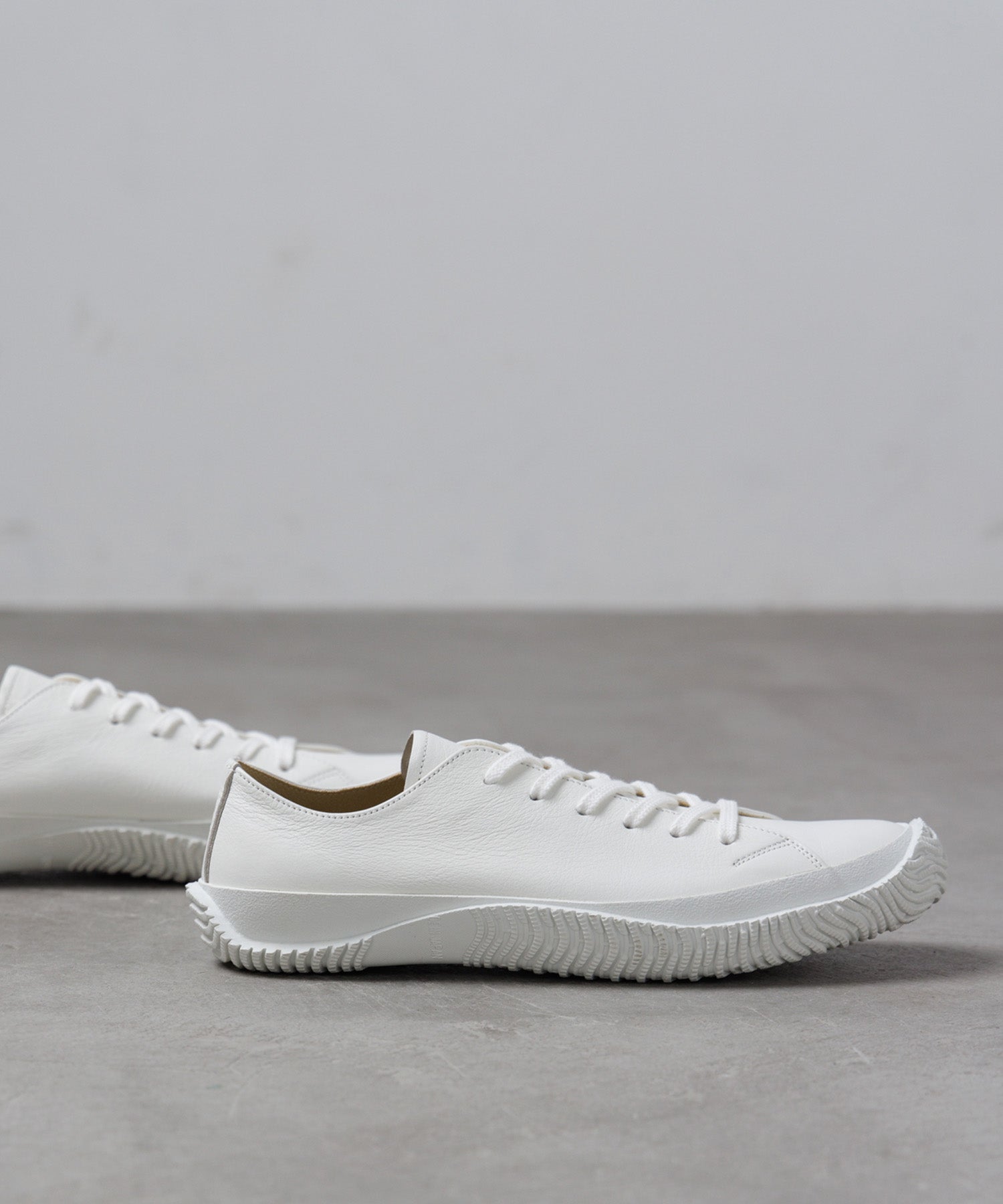 SP-111IL White - SPINGLE