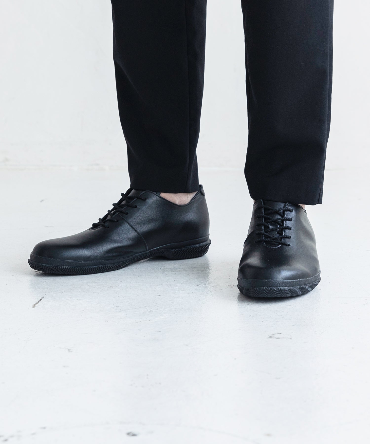 SP-6128 Black - SPINGLE