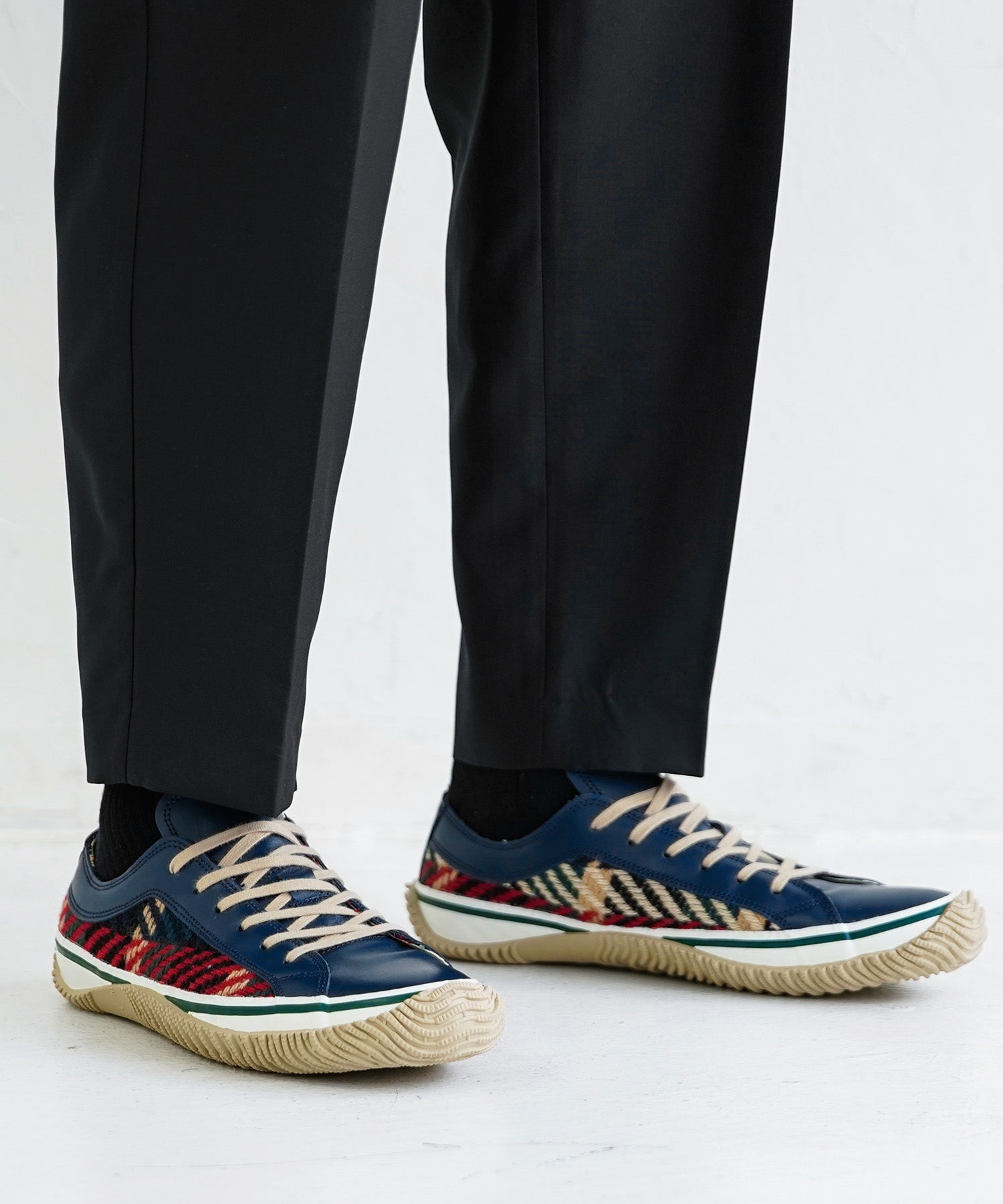 SPM-1035 Navy - SPINGLE