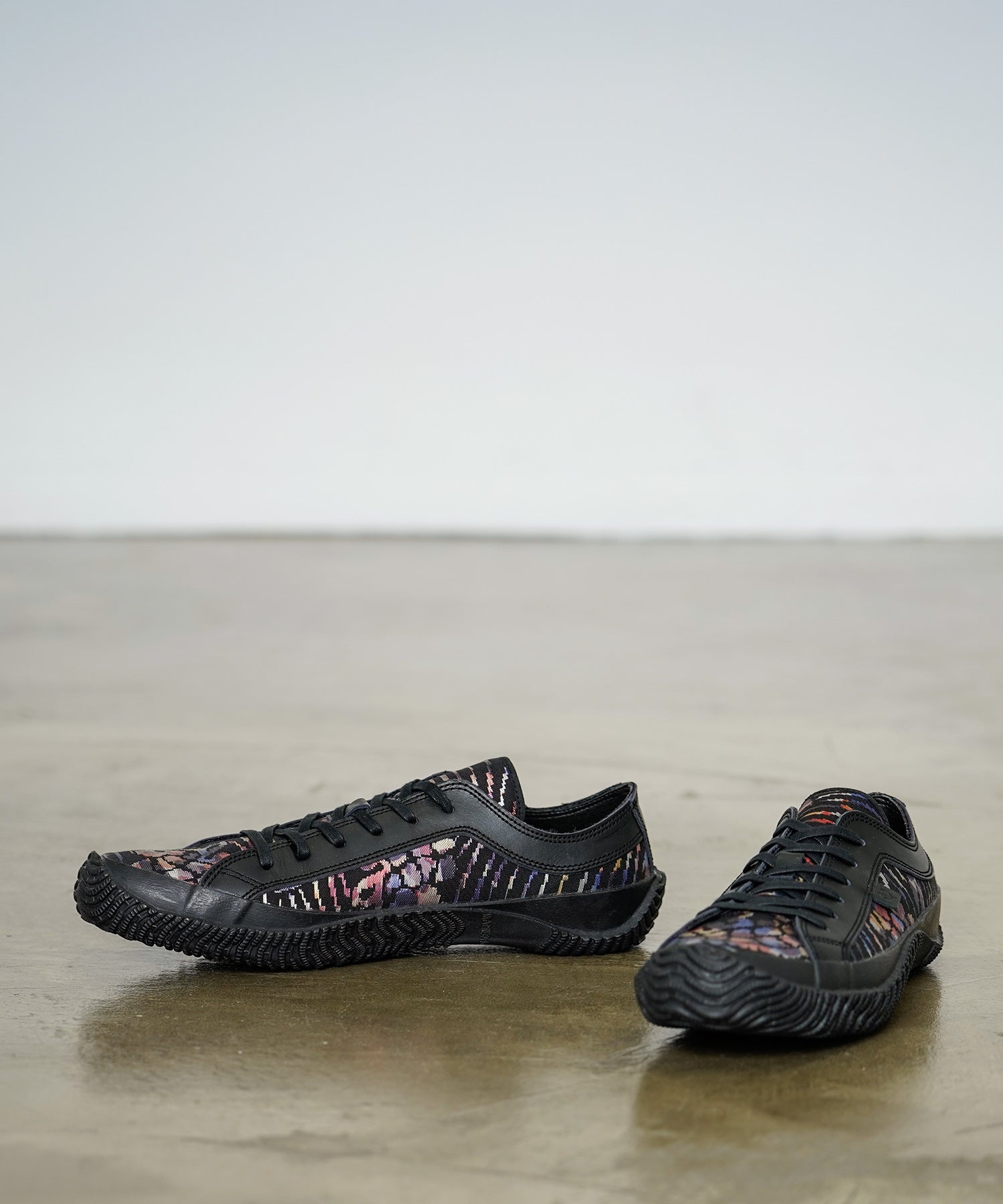 SPM-181 Black - SPINGLE