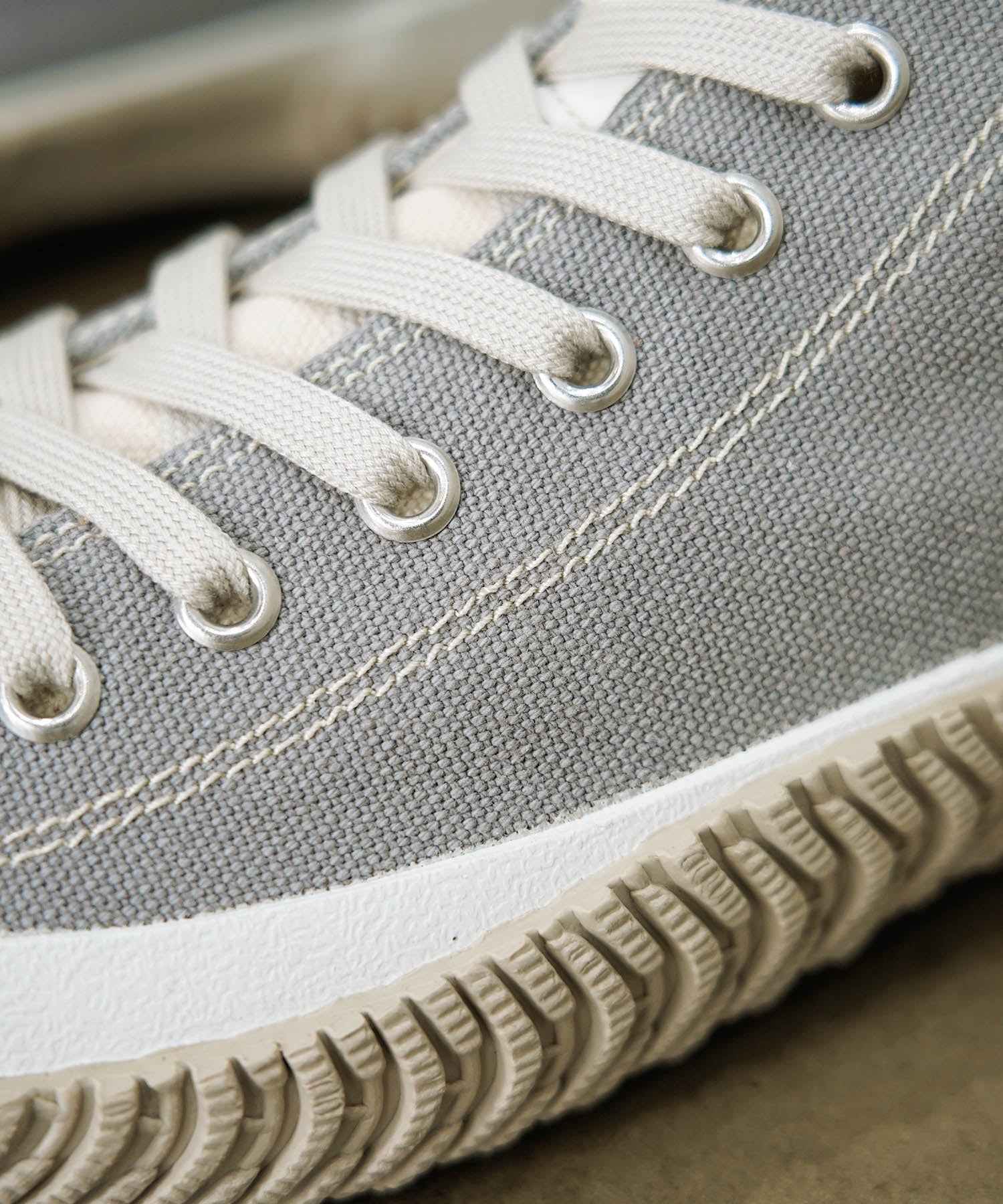 SPM-458IL Gray - SPINGLE