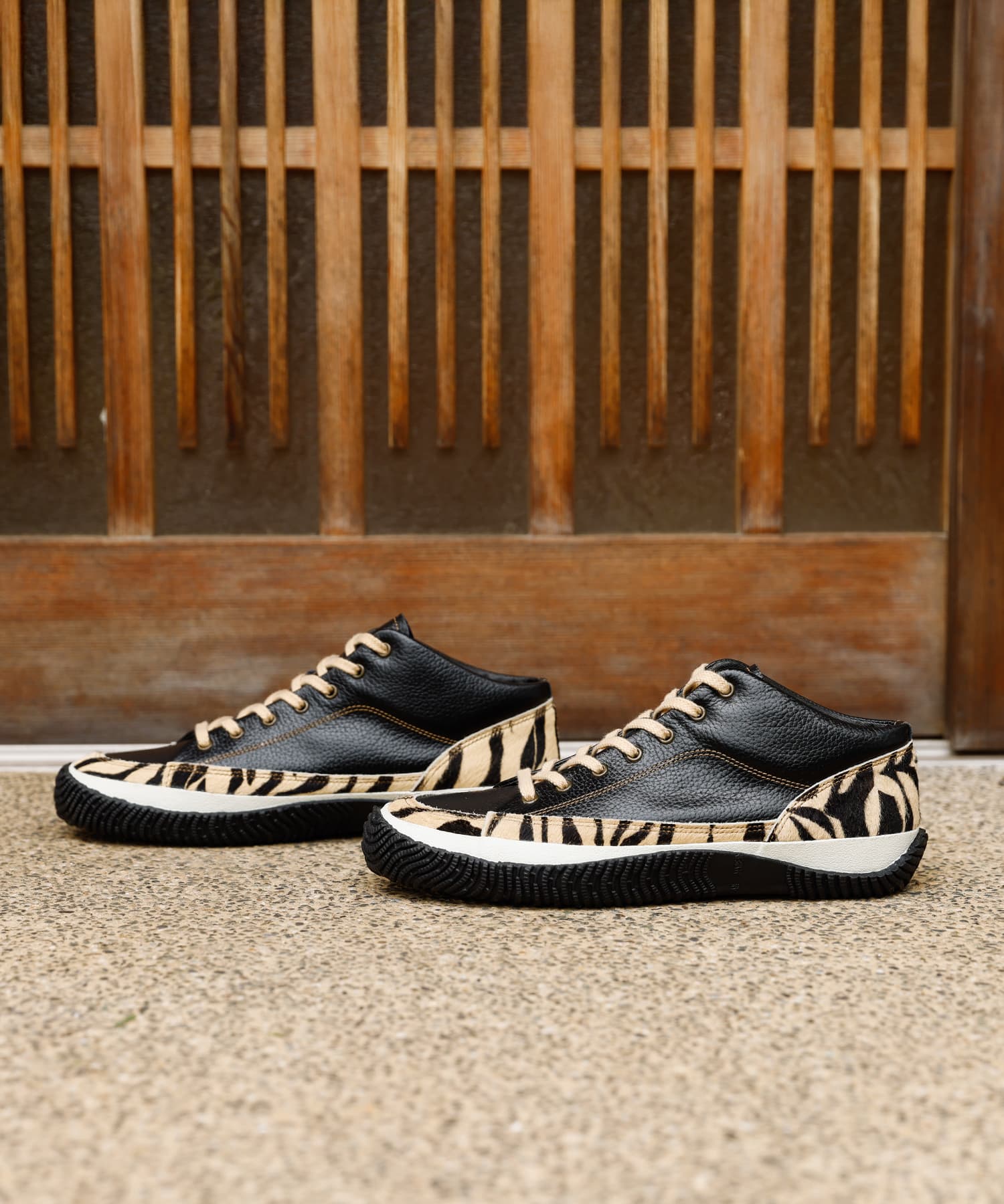 SPM-470 Black - SPINGLE