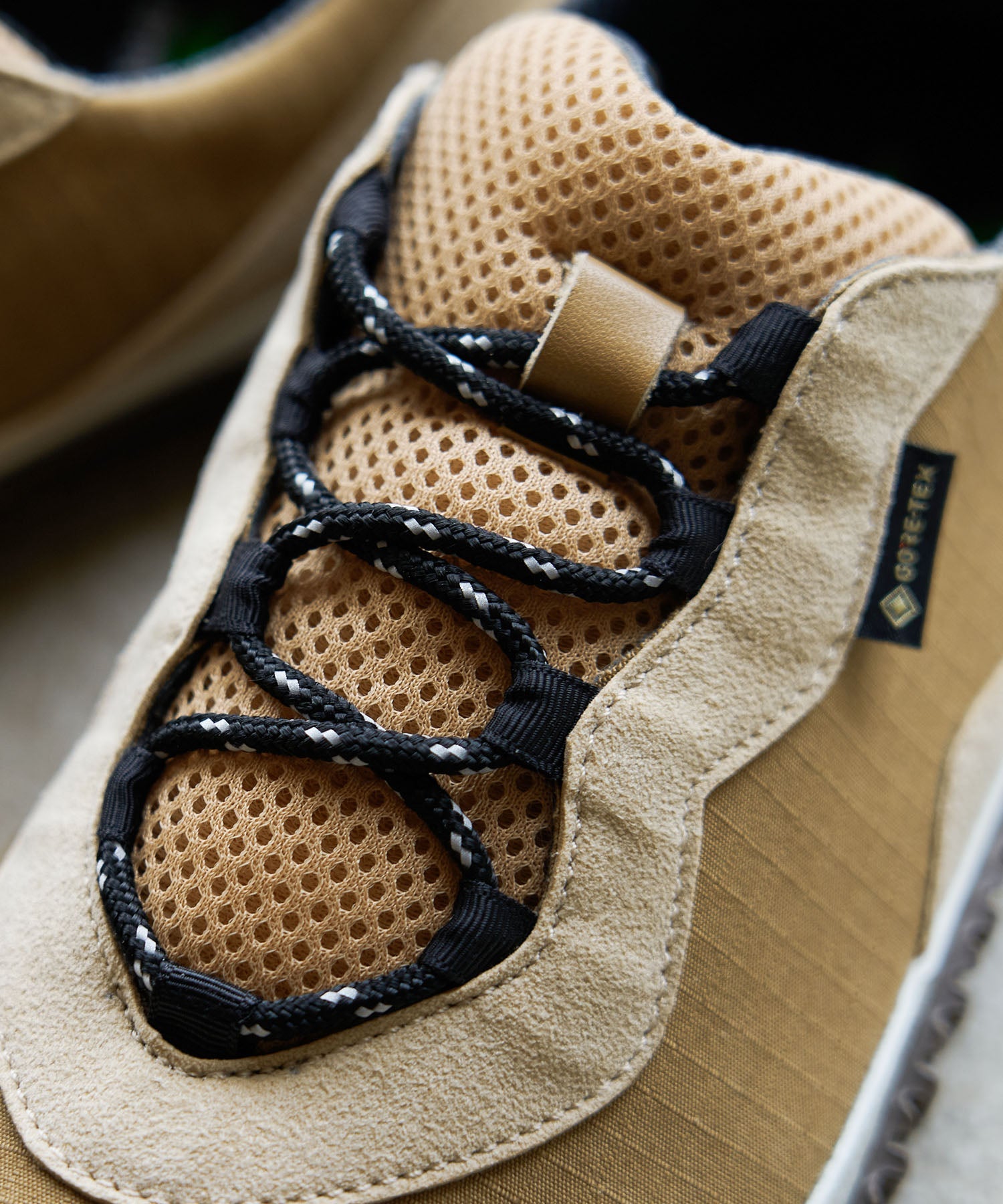 SPM-618 Beige - SPINGLE