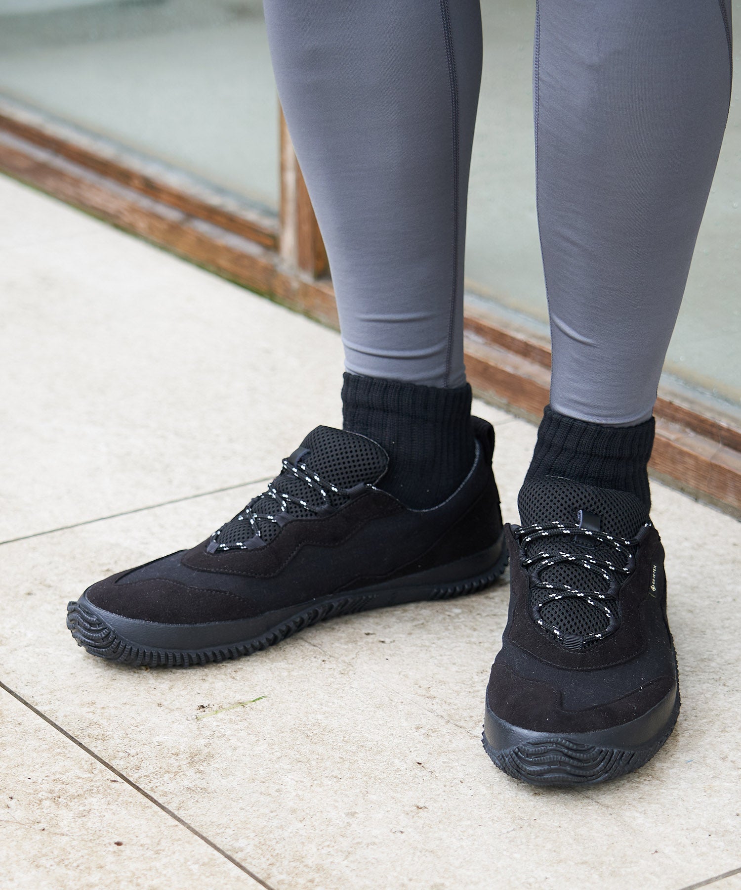 SPM-618 Black - SPINGLE