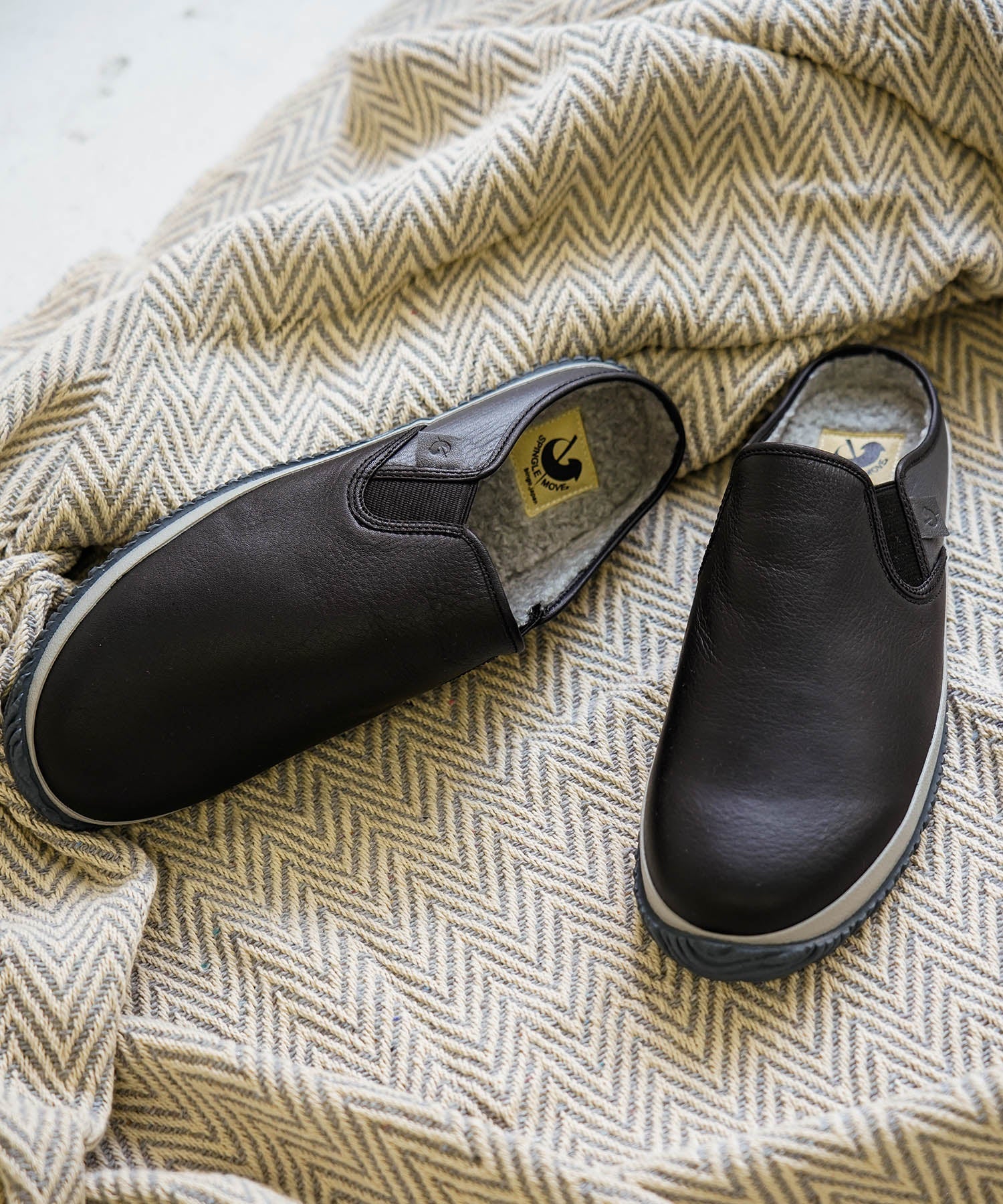 SPM-729 Black - SPINGLE