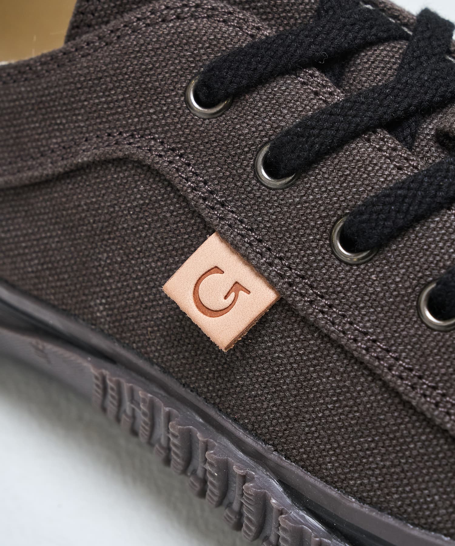 SP-1057 Dark Gray
