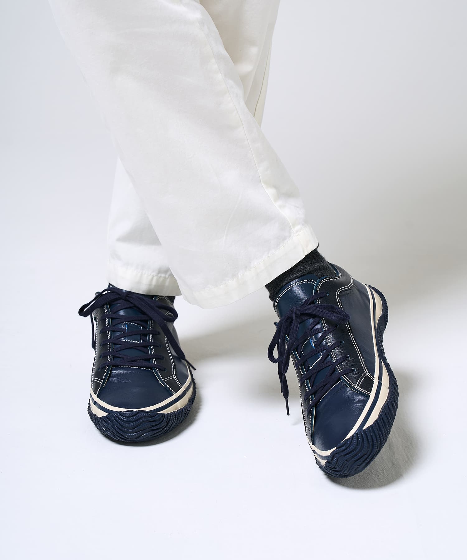 SPINGLE SP-1058IL Navy | 国産ハンドメイドスニーカー スピングル公式