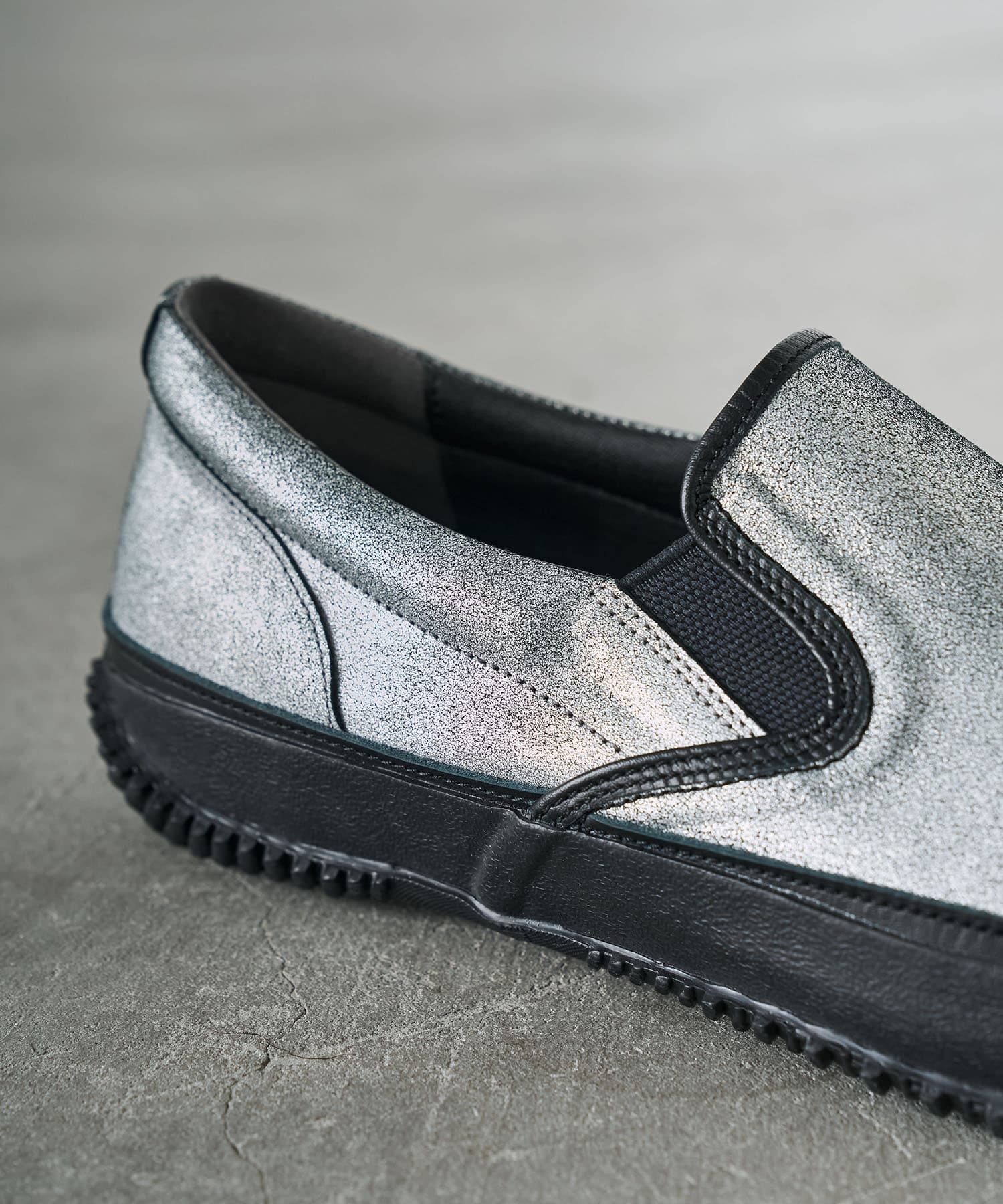 SP-1059 Gunmetal | 国産ハンドメイド スニーカー スピングル