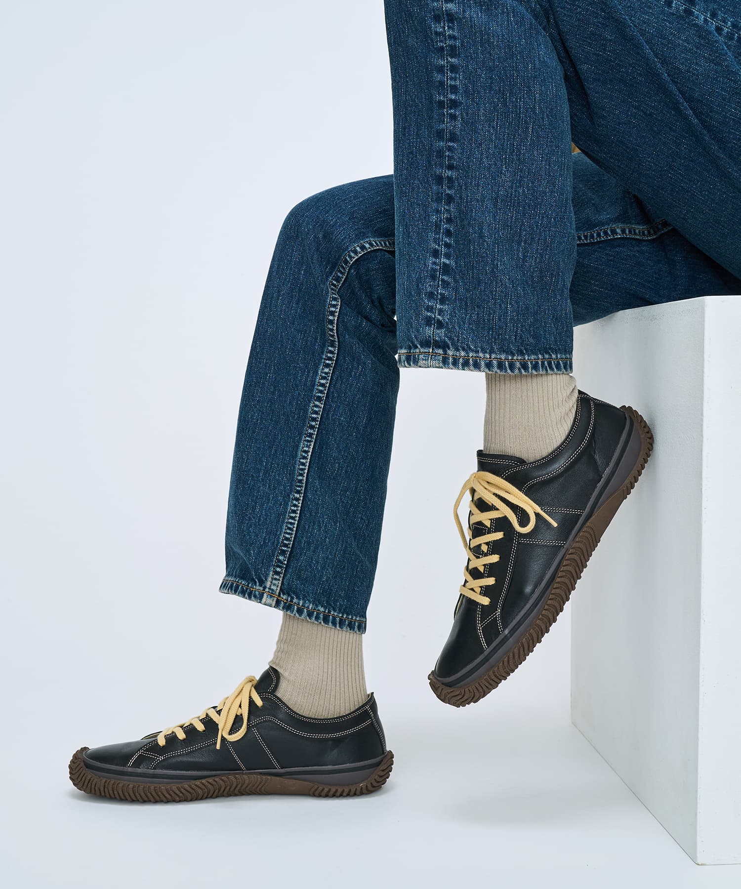 SP-1066 Black - SPINGLE