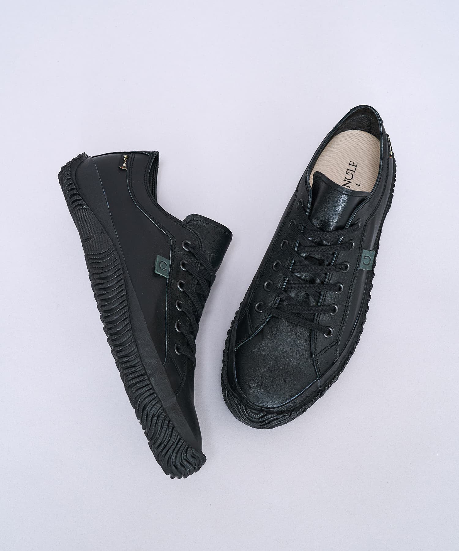 SP-1077 Black