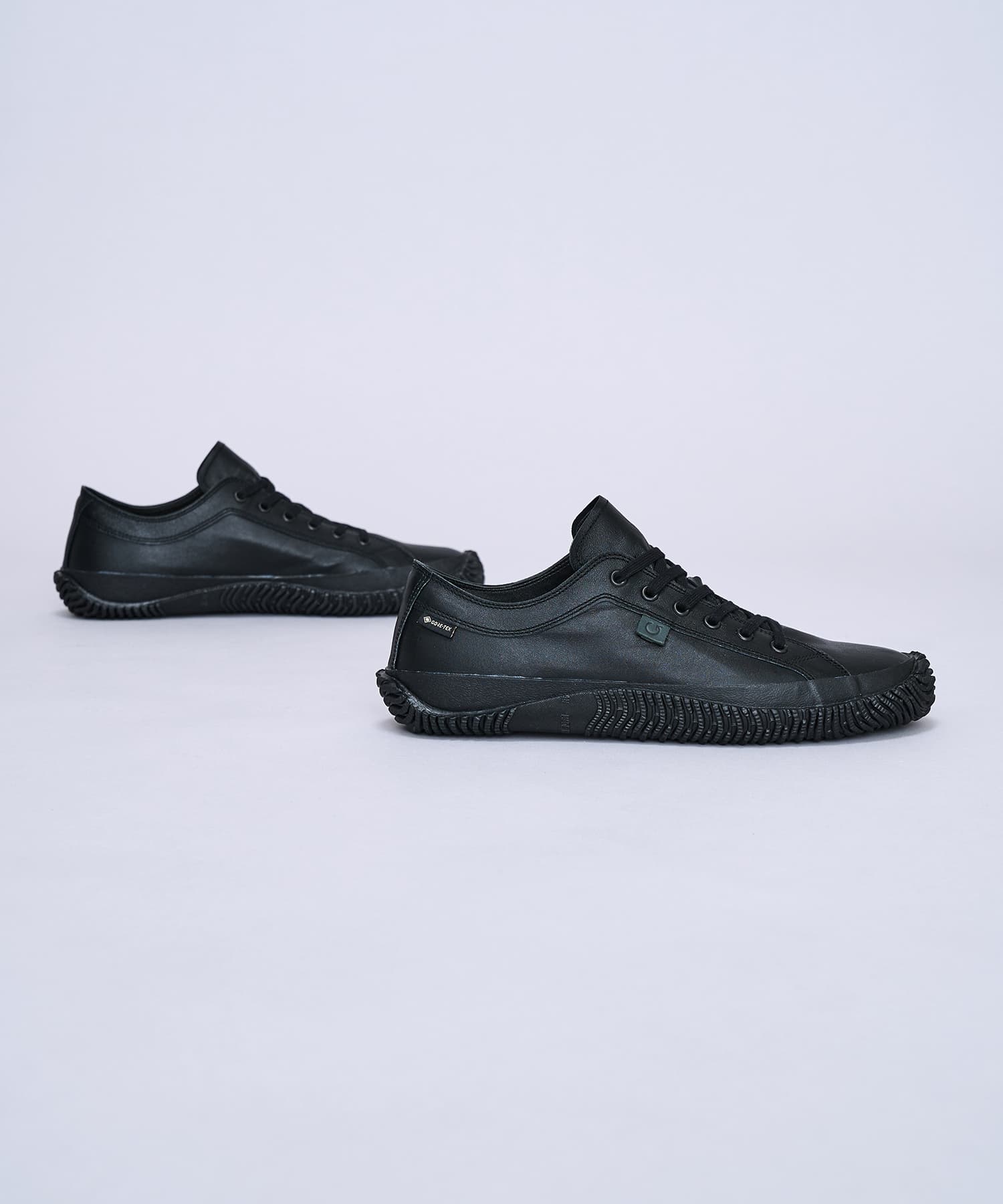 SP-1077 Black