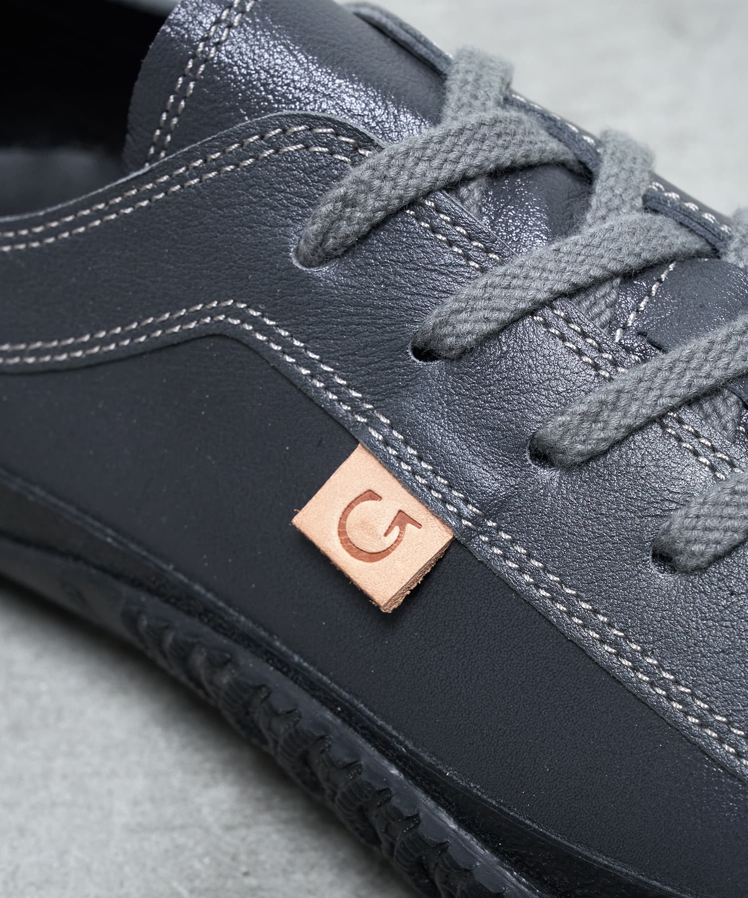 SP-110 Charcoal Gray | 国産ハンドメイド スニーカー スピングル