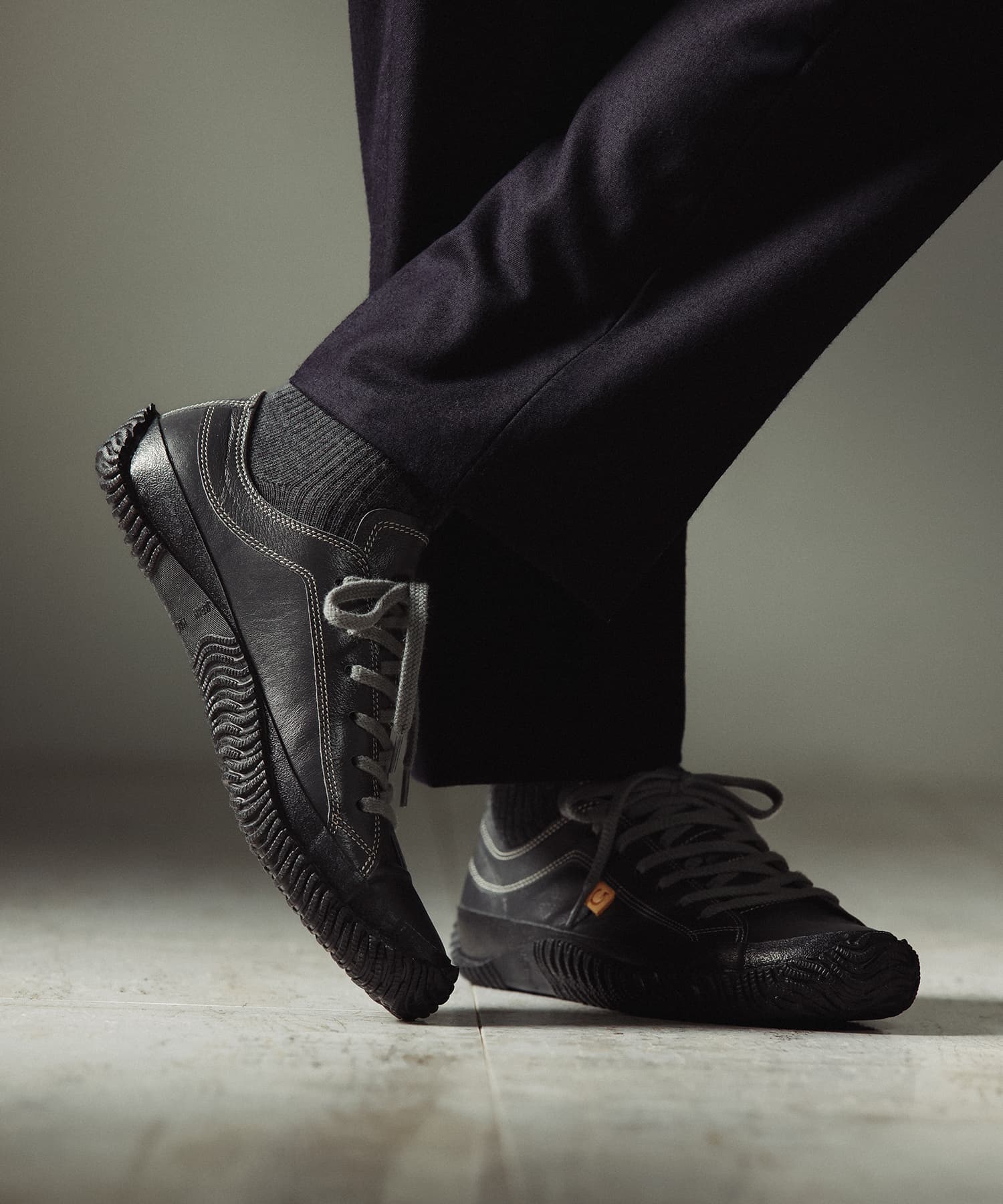 SP-110 Charcoal Gray | 国産ハンドメイド スニーカー スピングル