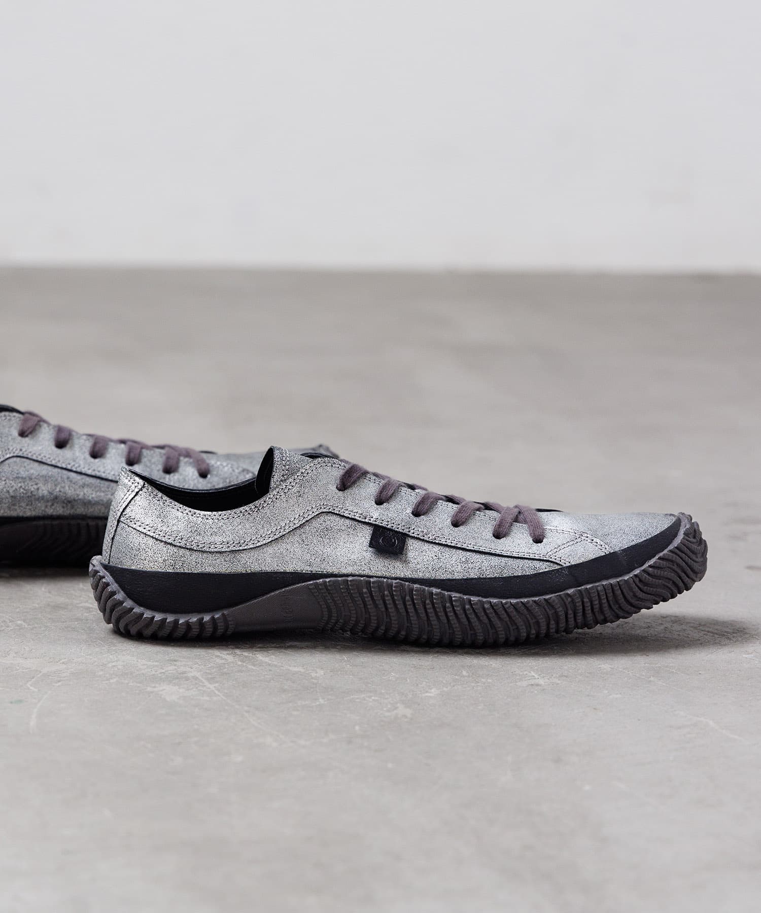 SP-110V Gunmetal | 国産ハンドメイド スニーカー スピングル