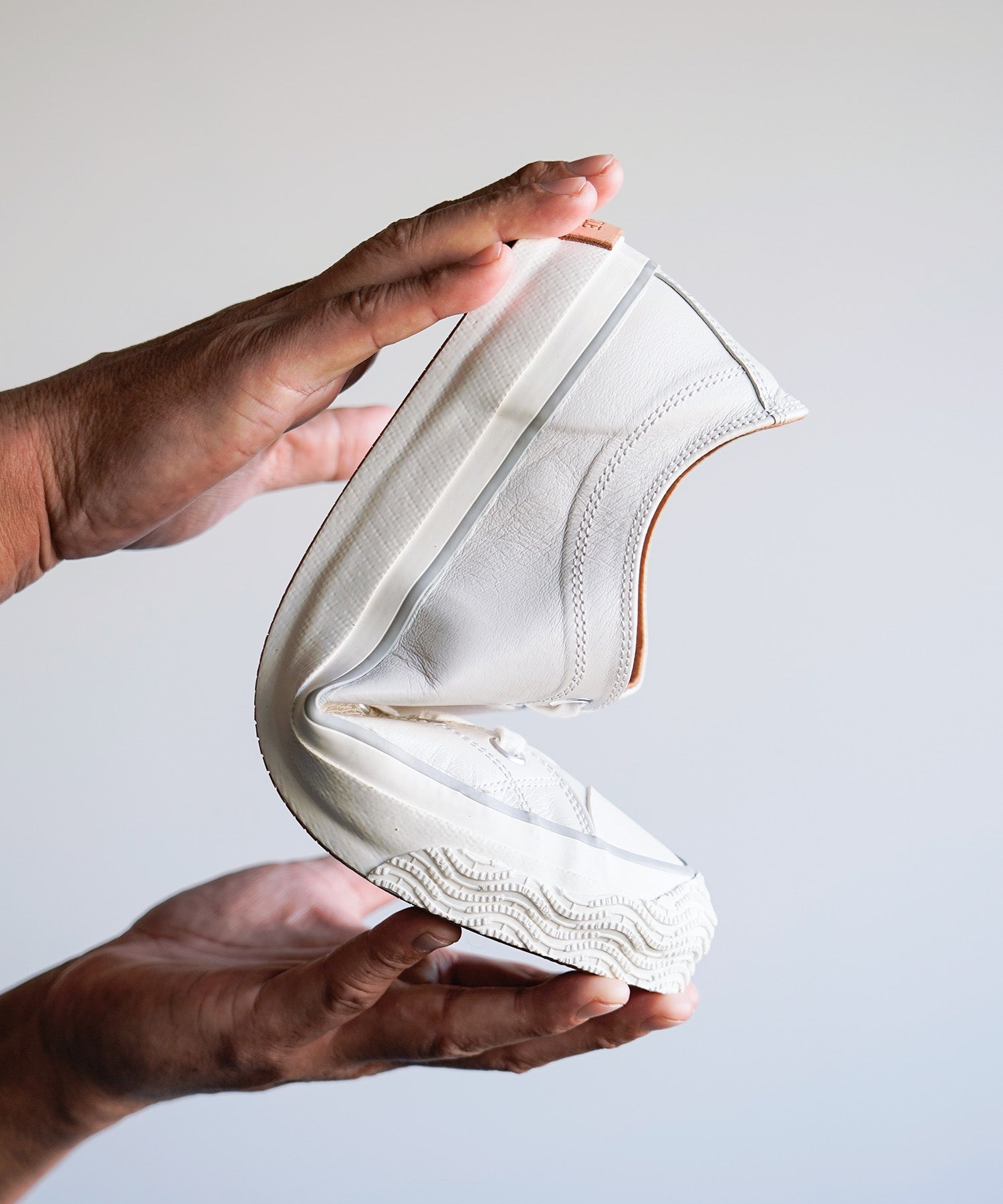 SP-1305 Ivory | 国産ハンドメイド スニーカー スピングル