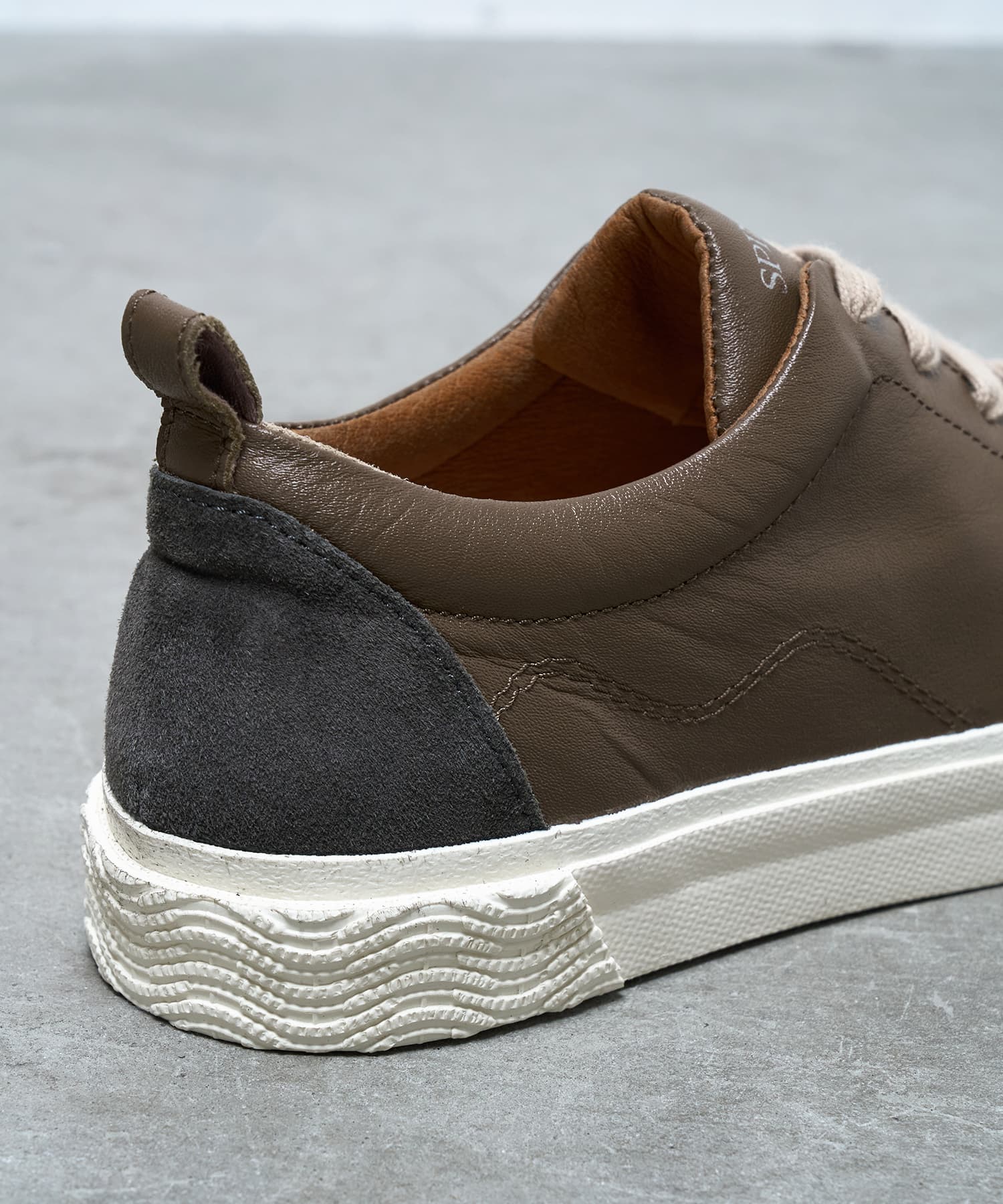 SP-1307 Olive Gray | 国産ハンドメイド スニーカー スピングル