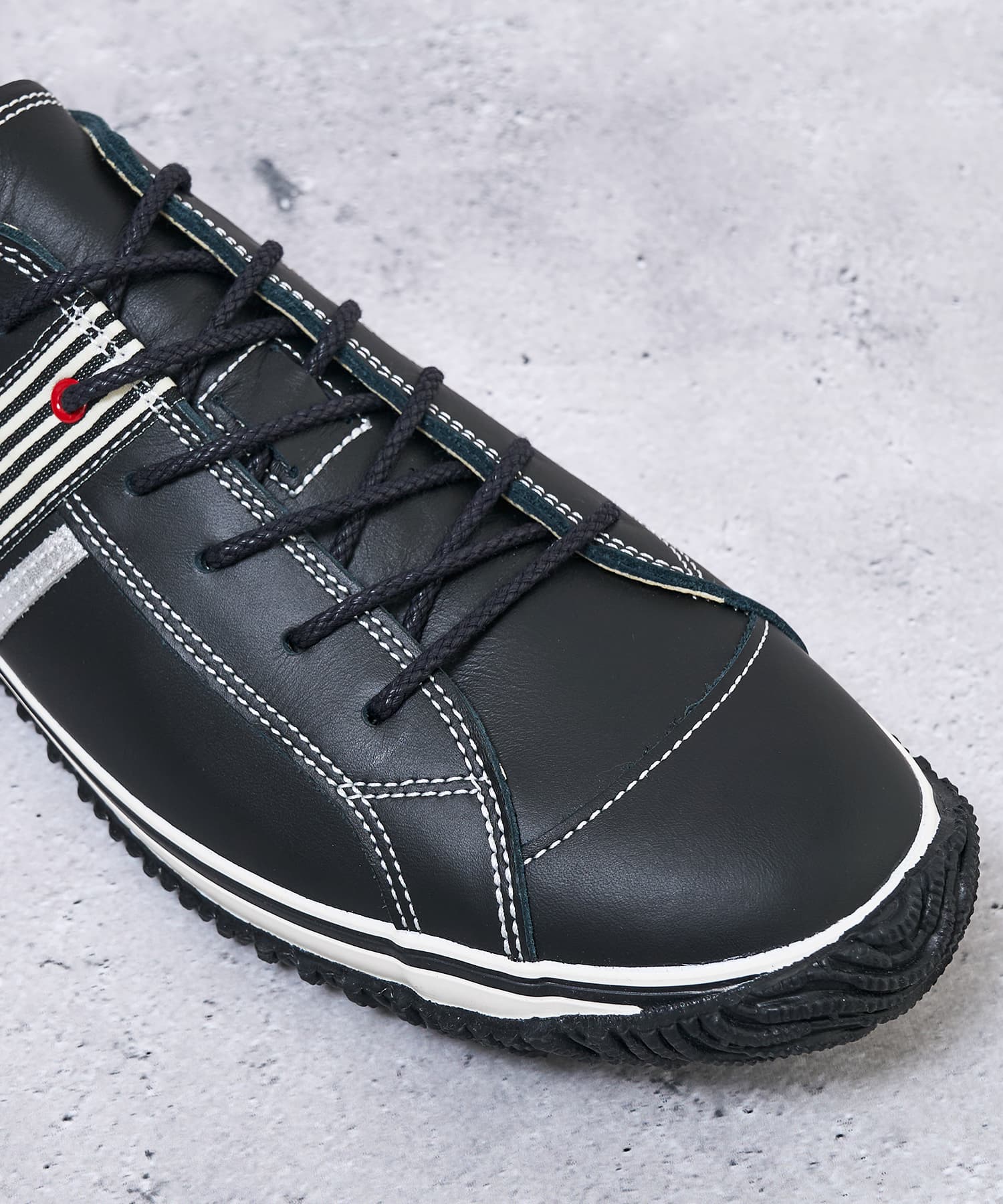 SP-168 Black/White | 国産ハンドメイド スニーカー スピングル