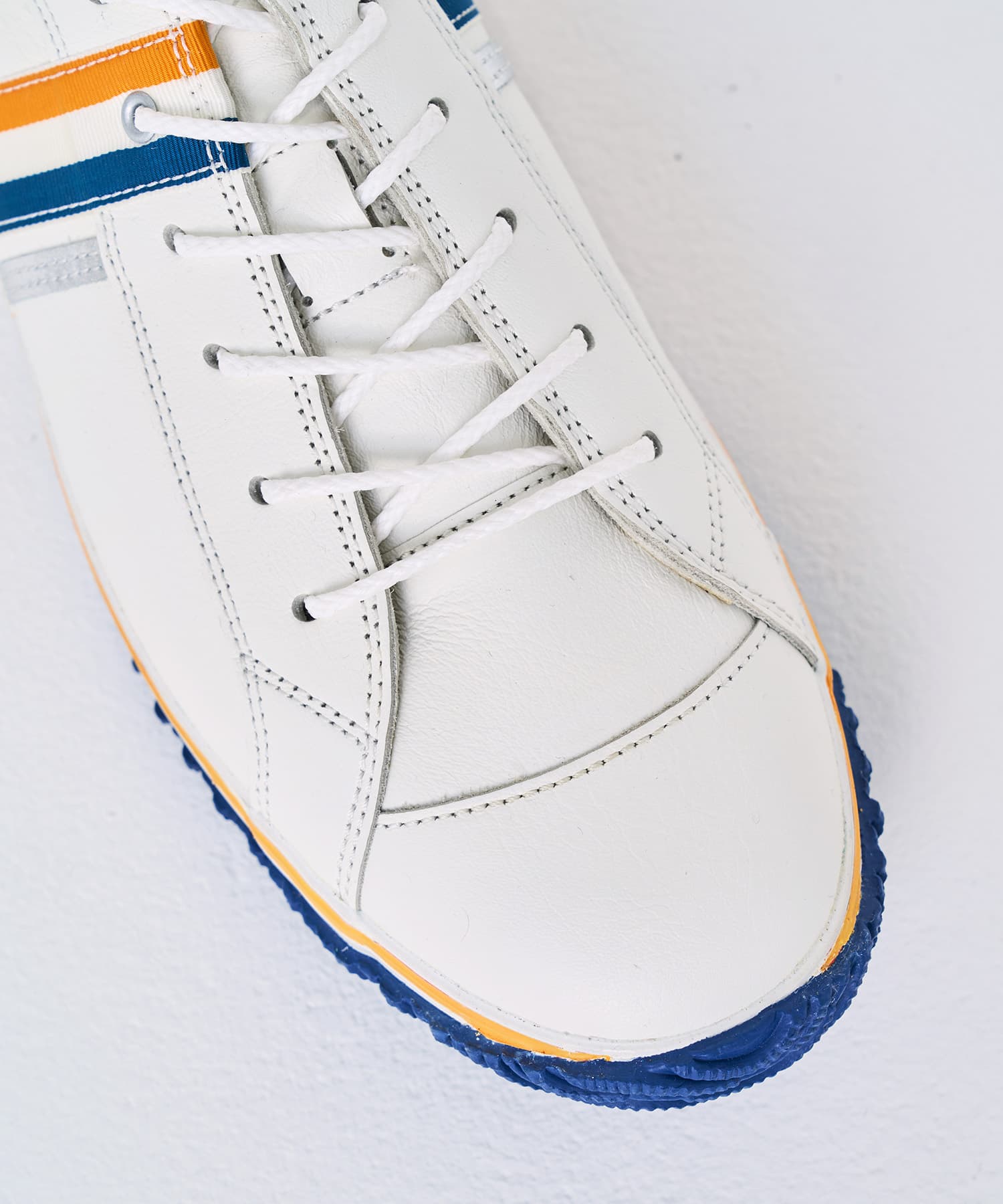 SP-168 White/Orange - SPINGLE